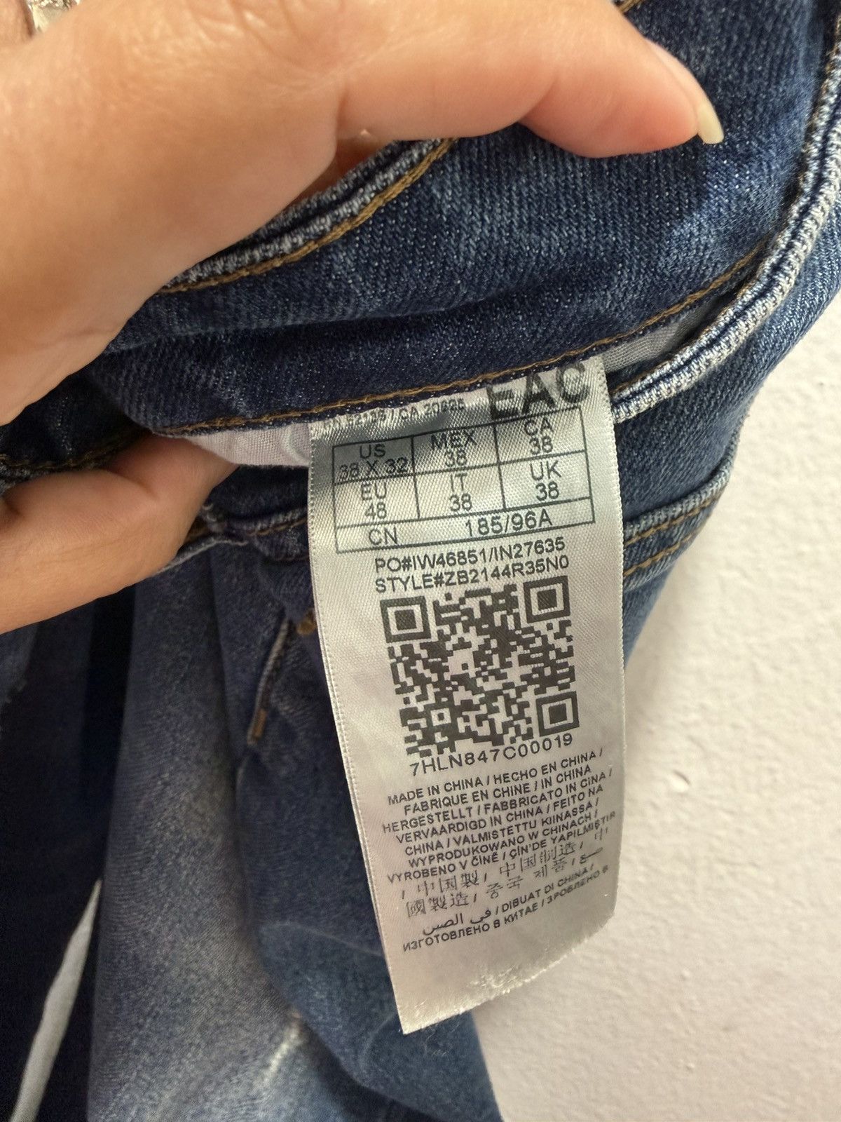 Guess Guess Jeans men size 38x32 Size US 38 / EU 54 - 3 Thumbnail