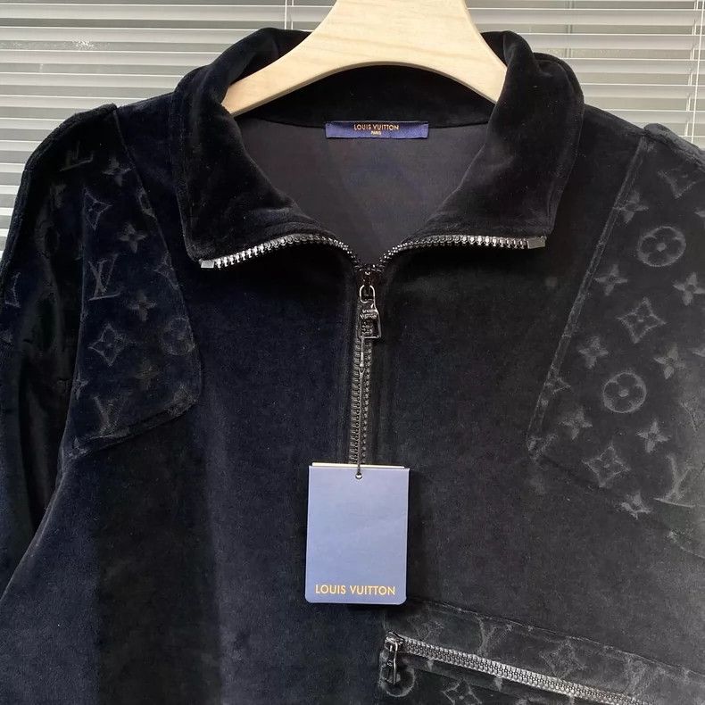 Louis Vuitton LOUIS VUITTON Velour Half Zip Jacket 2504-Nextarrow Size US S / EU 44-46 / 1 - 3 Thumbnail
