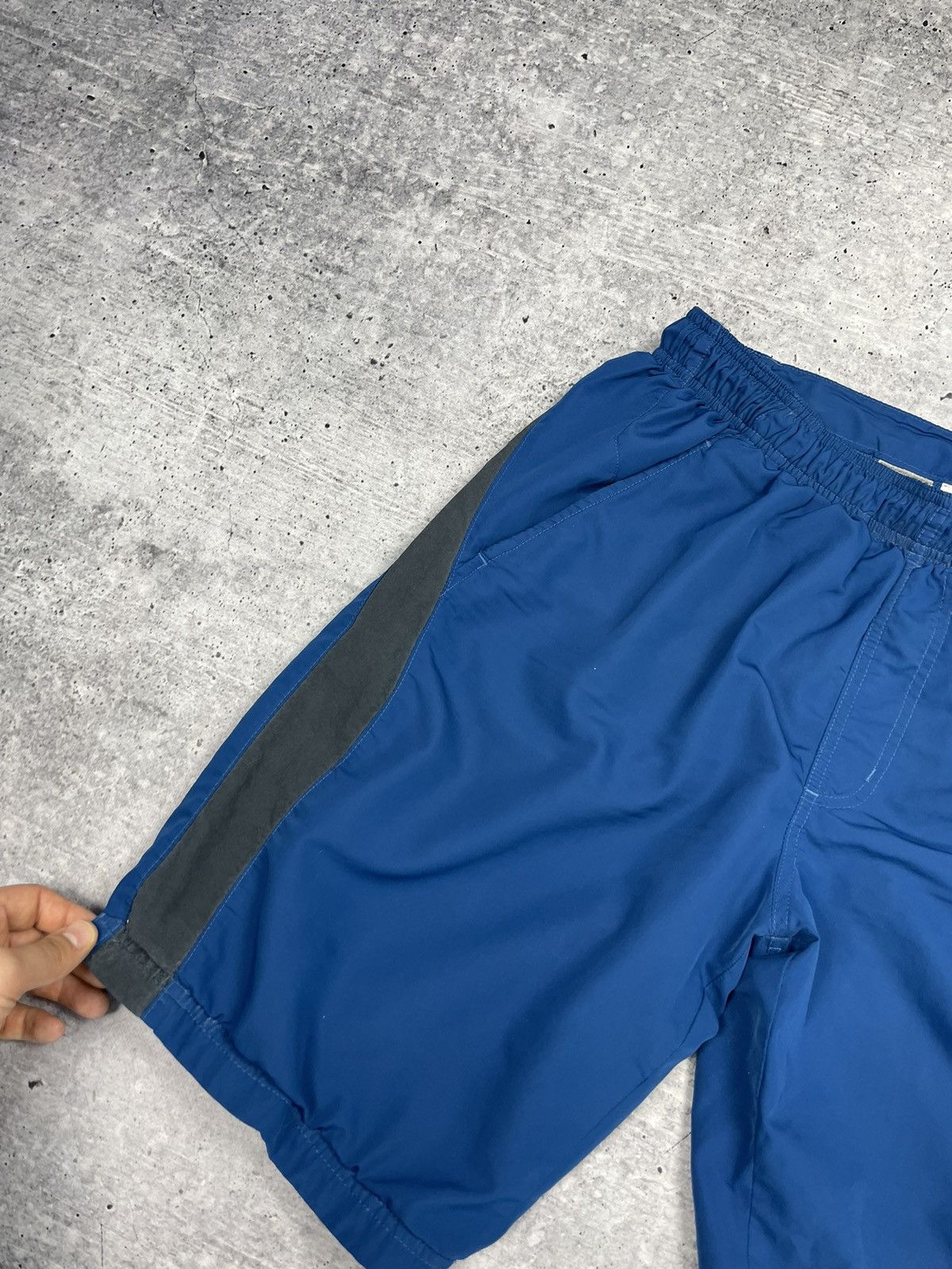 Nike Vintage Nike 90’s Y2K Style Big Logo Drill Blue Shorts Size US 30 / EU 46 - 5 Thumbnail