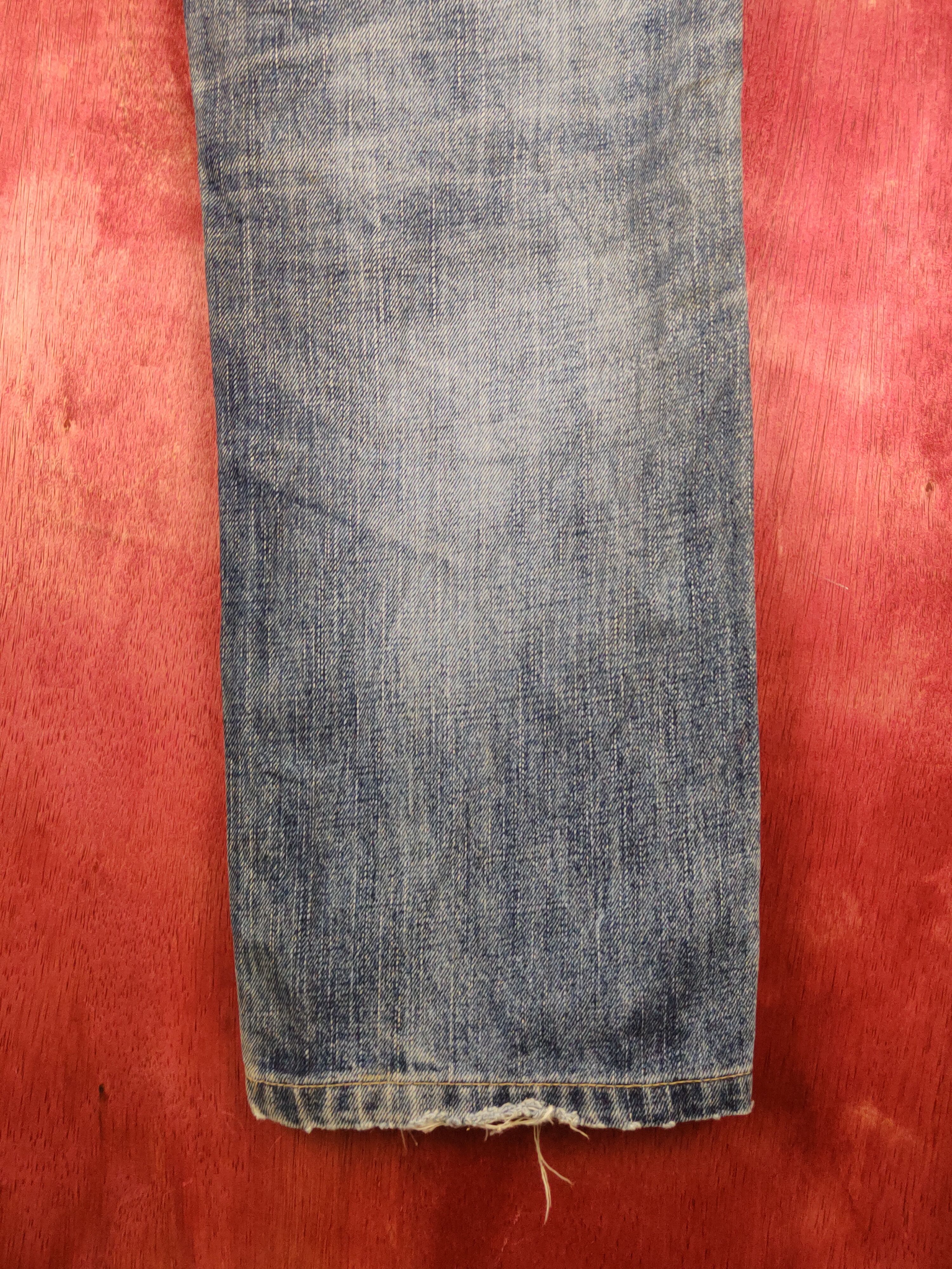 Japanese Brand Uniqlo Blue Faded Distressed ripped japan vtg Denim #S1549 Size US 30 / EU 46 - 12 Thumbnail