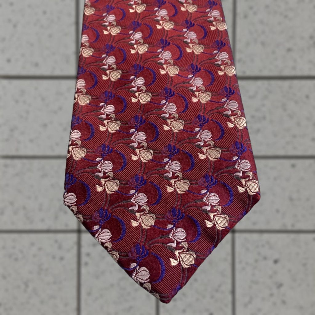 VINTAGE Robert Talbott Best of Class Medallion Tie 100% Silk Made USA Red Blue Geometric Classic 57