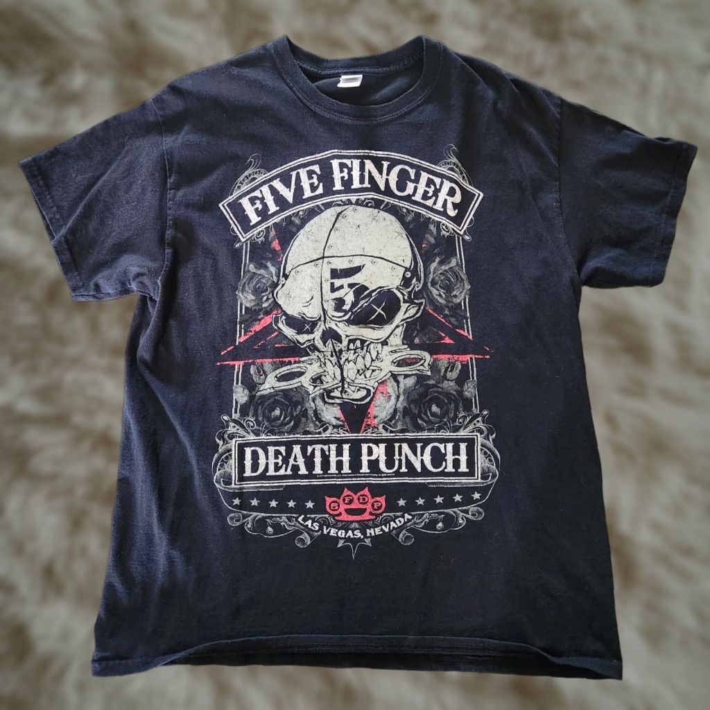 Gildan Five Finger Death Punch T Shirt Tee Mens Large Skull Las Vegas Black Gildan Heavy Cotton Graphic Tee Short Sleeve Crew Neck Mens Regular Fit Size US L / EU 52-54 / 3 - 1 Thumbnail