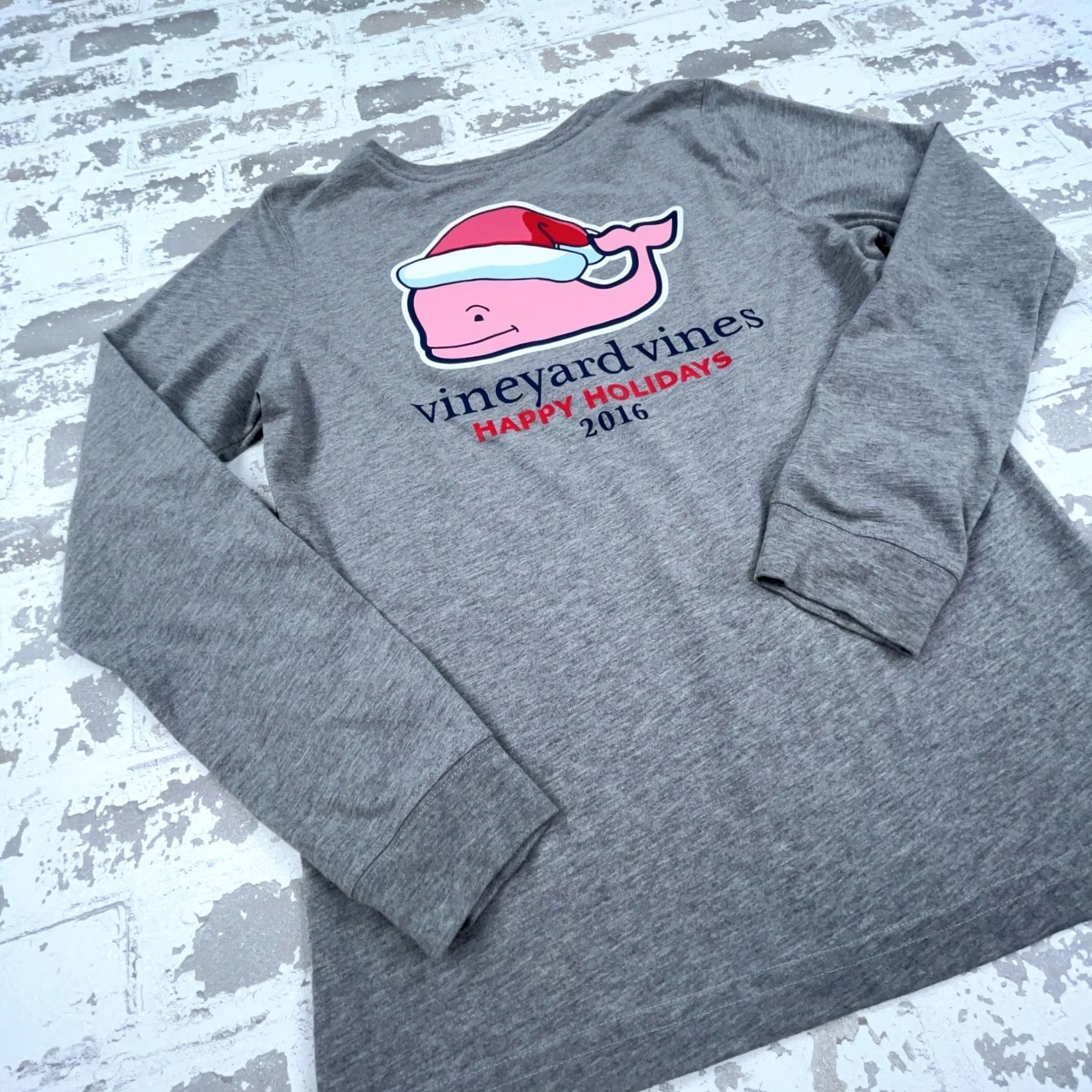 Vineyard Vines Vineyard Vines Shirt Women M Gray Tee Christmas Happy Holidays Whale Pocket Crew Neck Long Sleeve Jersey Cotton Polyester Size M / US 6-8 / IT 42-44 - 4 Thumbnail