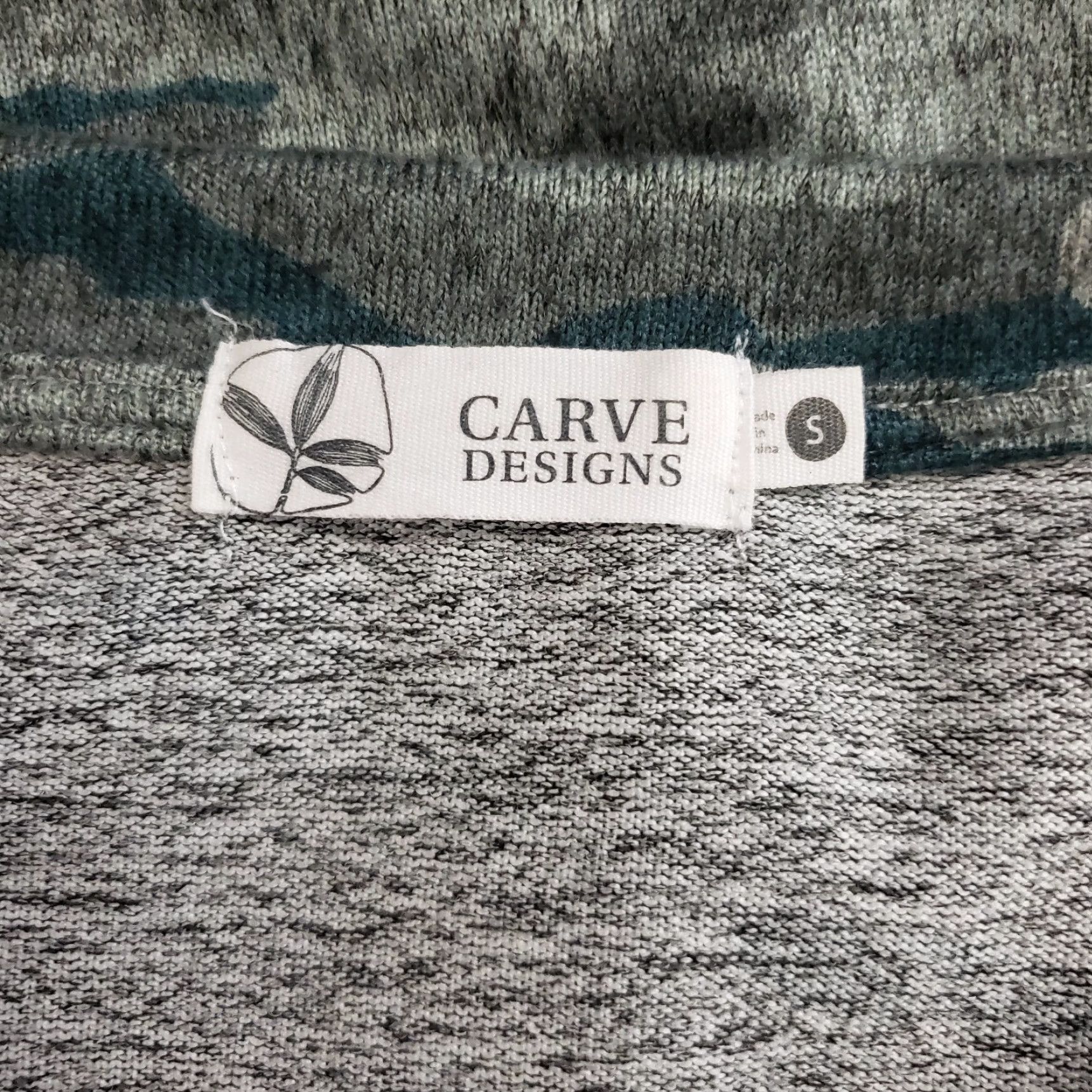 Vintage Carve Designs Womens Pullover Top Sz S Green Camo V-Neck Long Sleeve Blouse Size S / US 4 / IT 40 - 6 Thumbnail