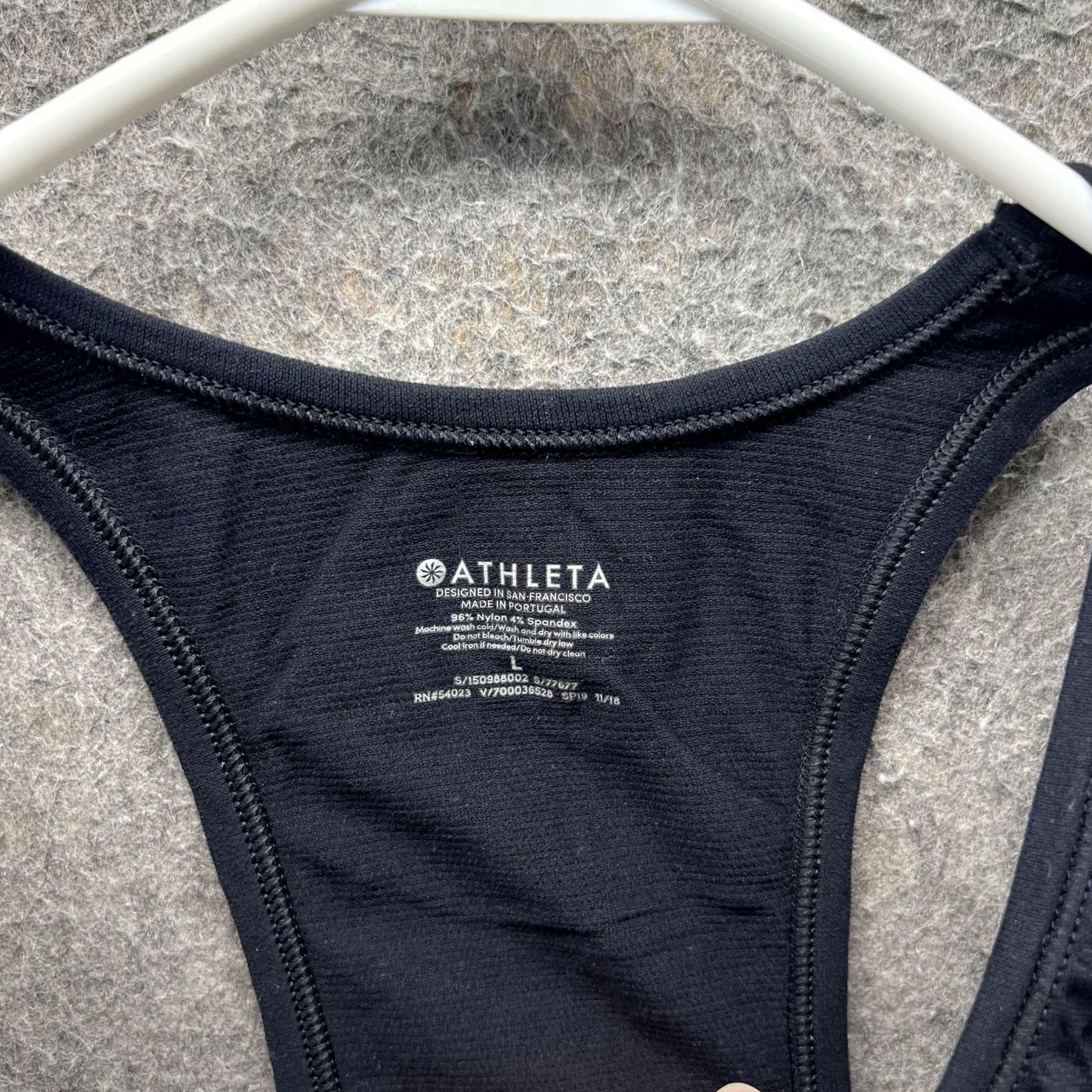 Athleta Athleta Tank Top Womens Large Black Racerback Ruched Running Yoga Athletic Size L / US 10 / IT 46 - 6 Thumbnail
