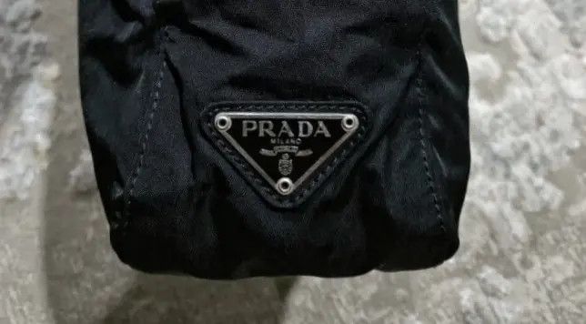 Prada Authentic Prada Tote Bag Size ONE SIZE - 2 Thumbnail
