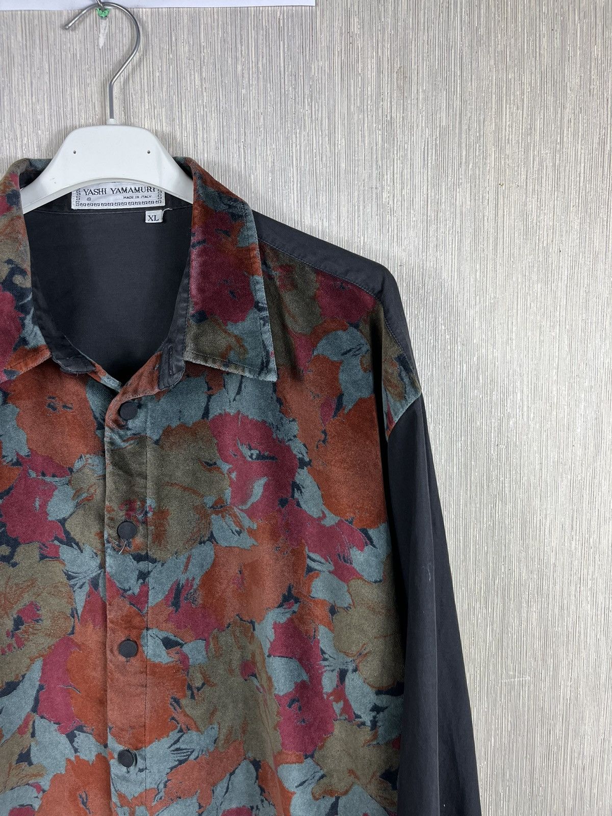 Designer × Vintage × Yashi Yamamuri Vintage Yashi Yamamuri velvet velour floral print art shirt Size US XL / EU 56 / 4 - 3 Thumbnail