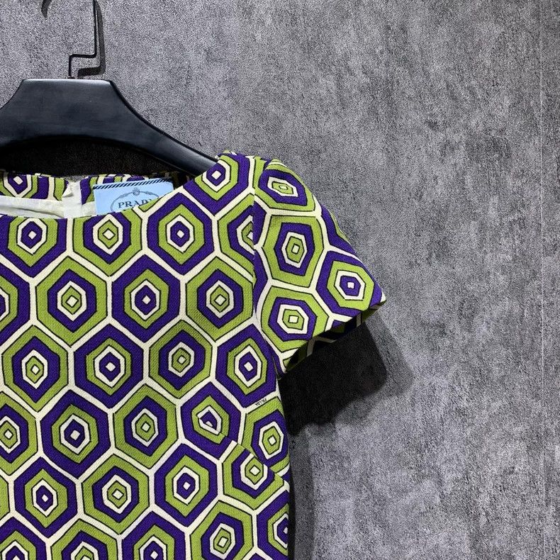 Prada Prada Plated dress 2501-Nextarrow Size XS / US 0-2 / IT 36-38 - 7 Thumbnail