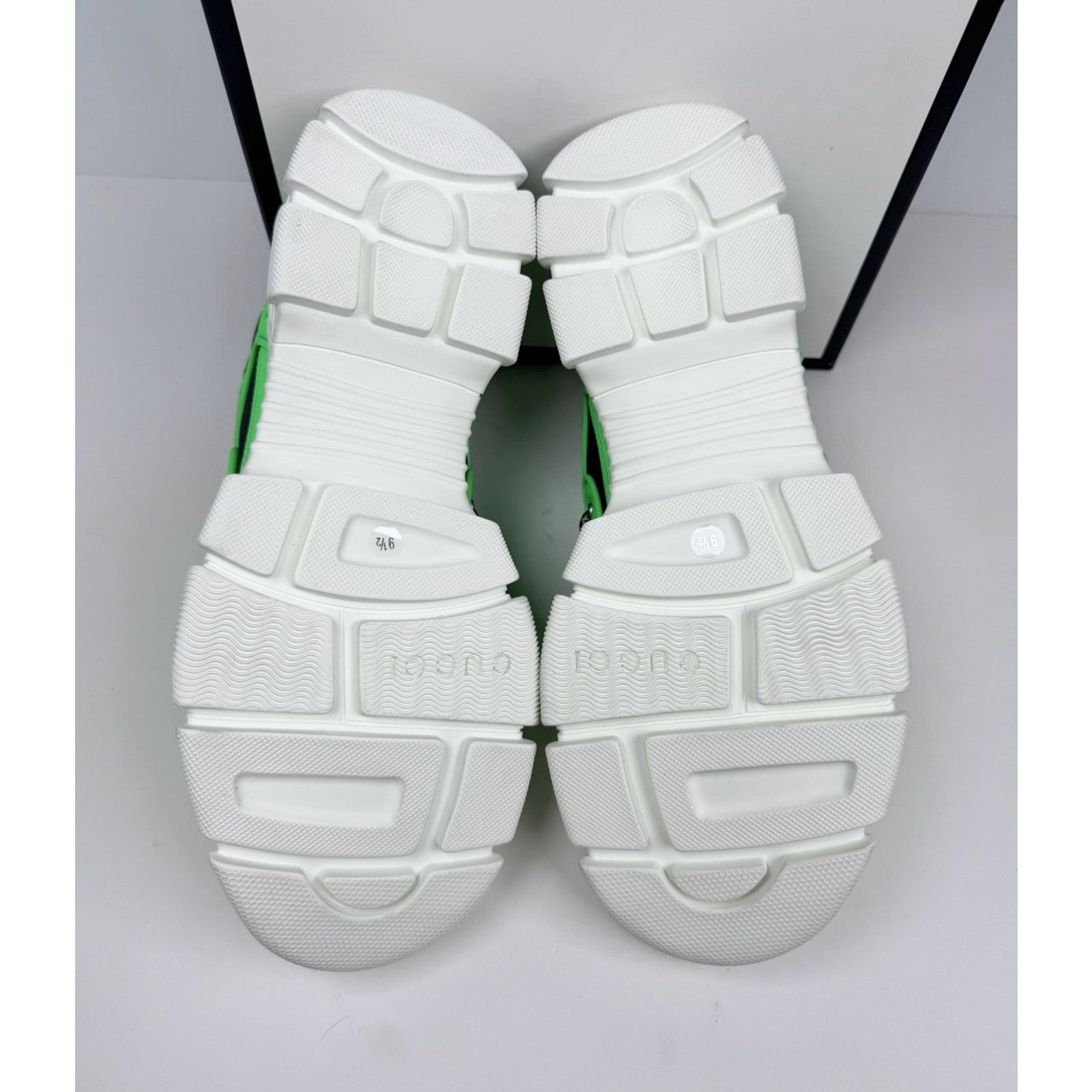 Gucci Size 10US - Gucci Flashtrek Neon Green Leather NEW Size US 10 / EU 43 - 7 Thumbnail