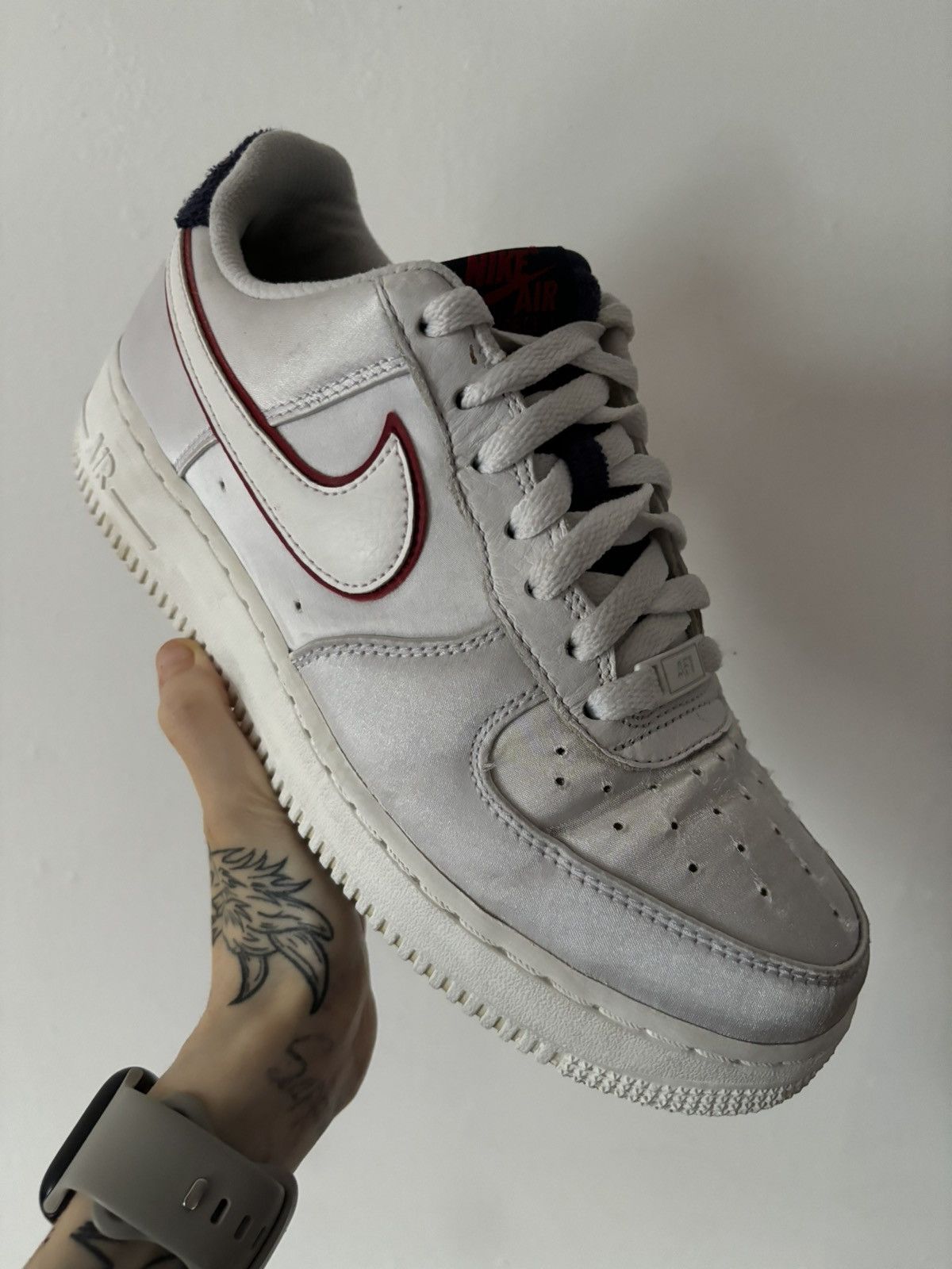 Nike × Vintage Wmns Air Force 1'07 SE 'NSW' Size US 8 / IT 38 - 2 Thumbnail