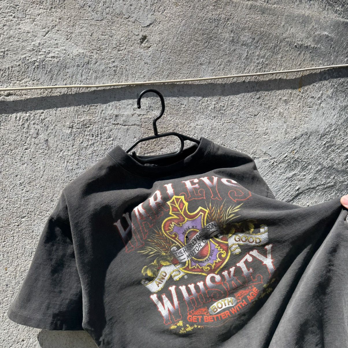Harley Davidson Vintage 80s Harley Davidson Harley’s Whiskey T-Shirt Washed Size US M / EU 48-50 / 2 - 11 Thumbnail