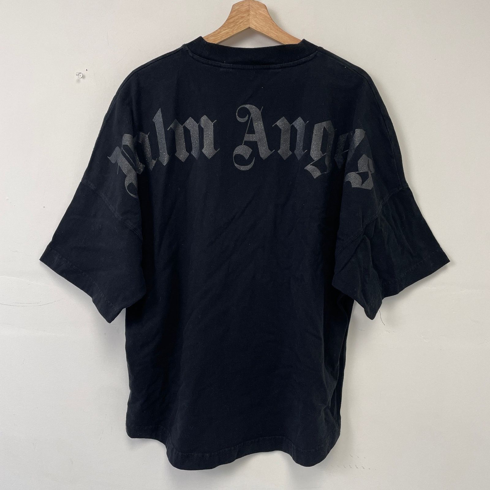Palm angels curved back print collar logo tee
