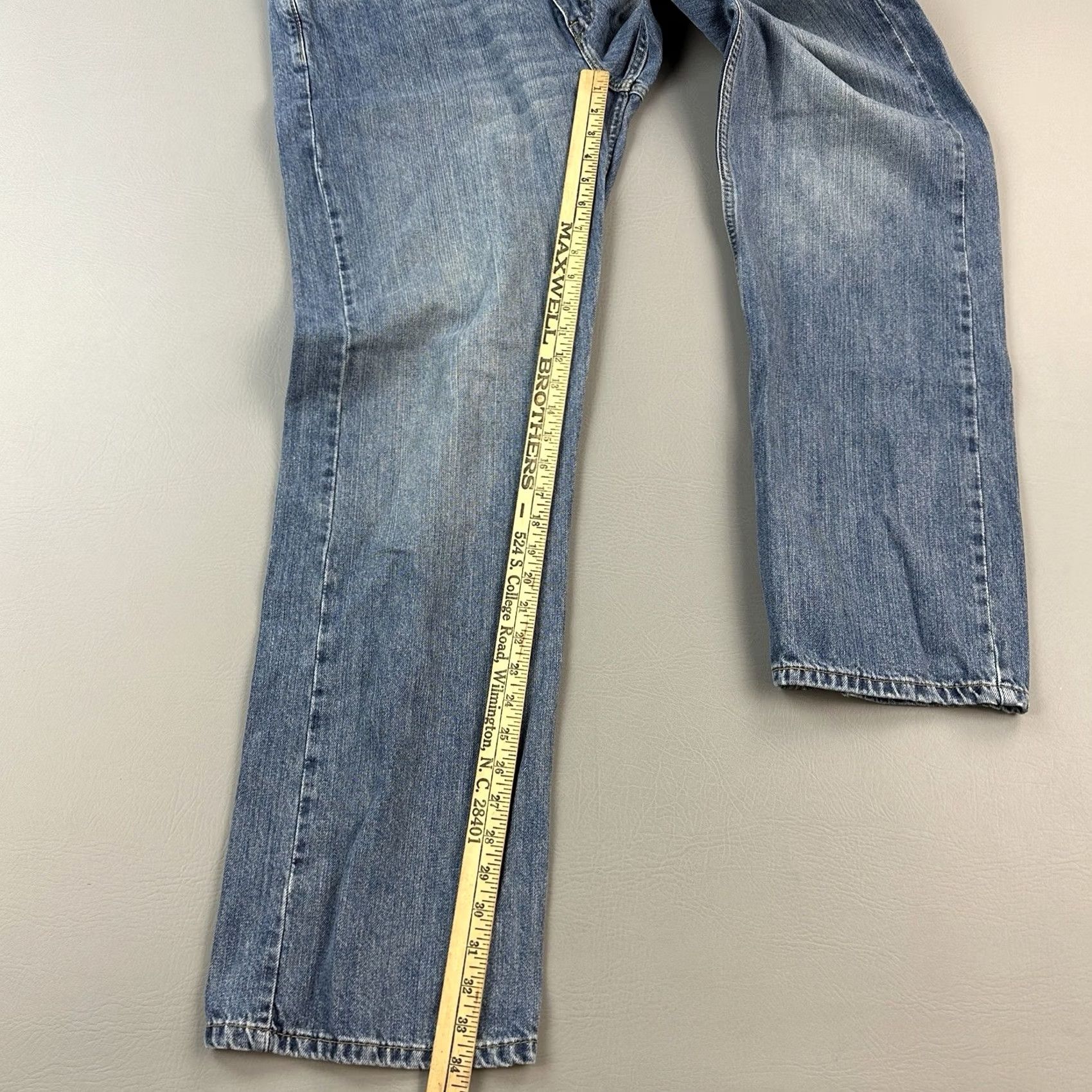 Levi's Levi's 569 Jeans Mens 36x34 38x34 Medium Wash Loose Straight Fit Skate Casual Jeans Size US 36 / EU 52 - 2 Thumbnail