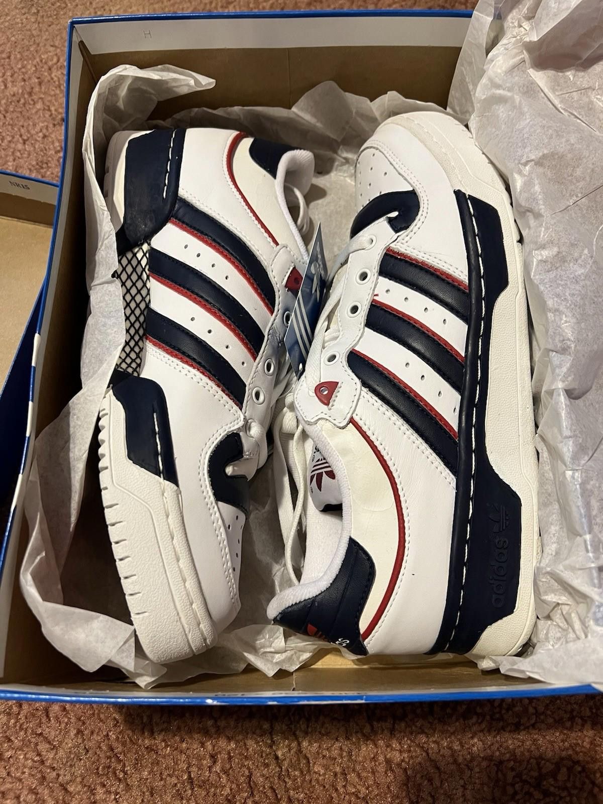 Adidas adidas ATTITUDE LO 147058 US11 Size US 11 / EU 44 - 10 Thumbnail