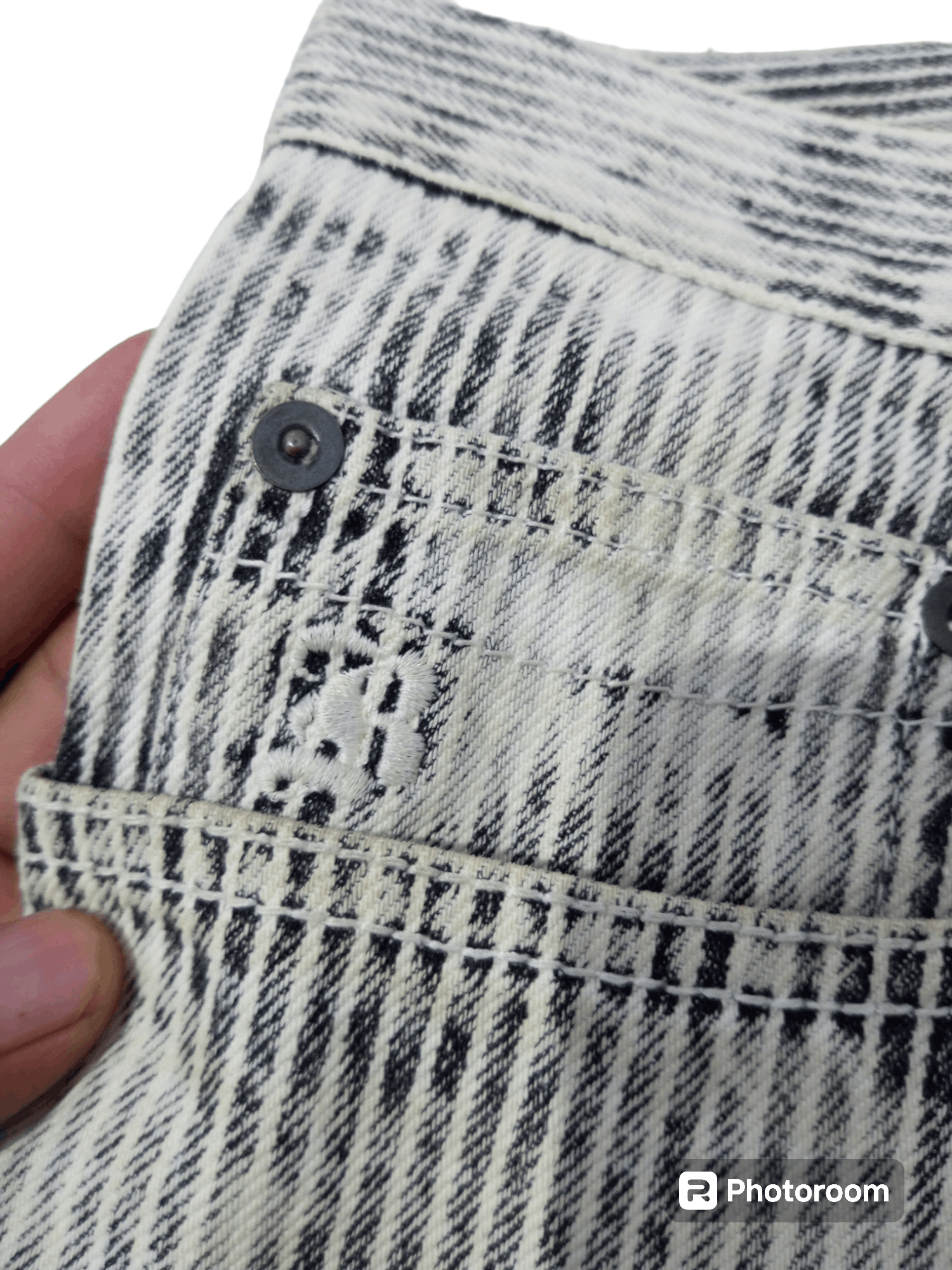 Japanese Brand Vintage japanese brand bagarch flare splashed denim jeans Size US 34 / EU 50 - 6 Thumbnail