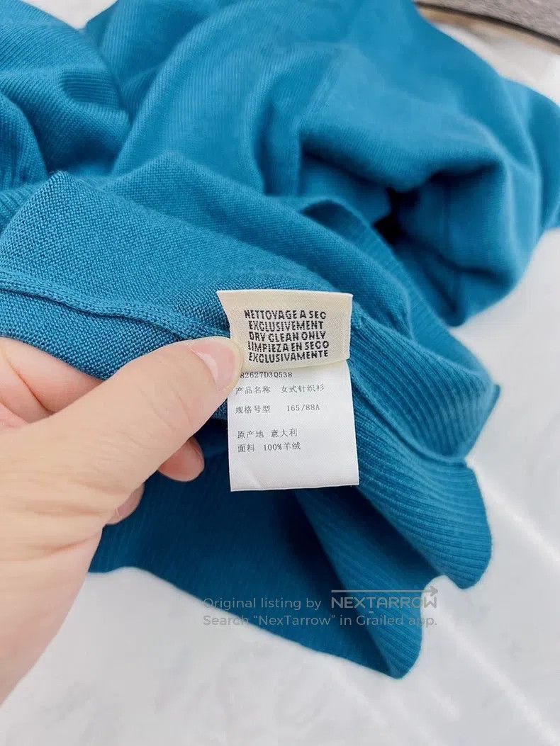Hermes Hermes Large round neck cashmere short sleeve Size XS / US 0-2 / IT 36-38 - 5 Thumbnail