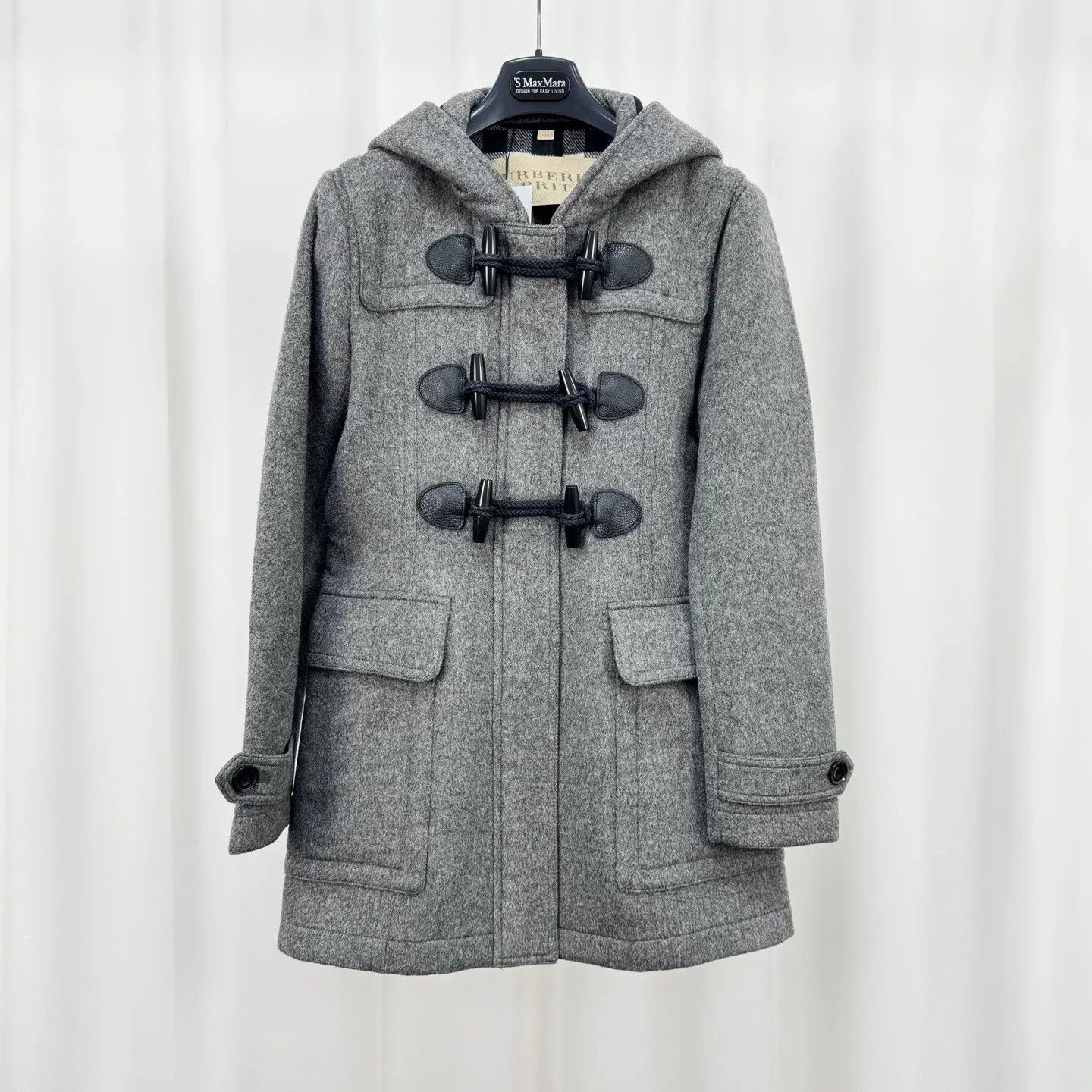Burberry gray plaid wool coat with hood Size M / US 6-8 / IT 42-44 - 1 Thumbnail