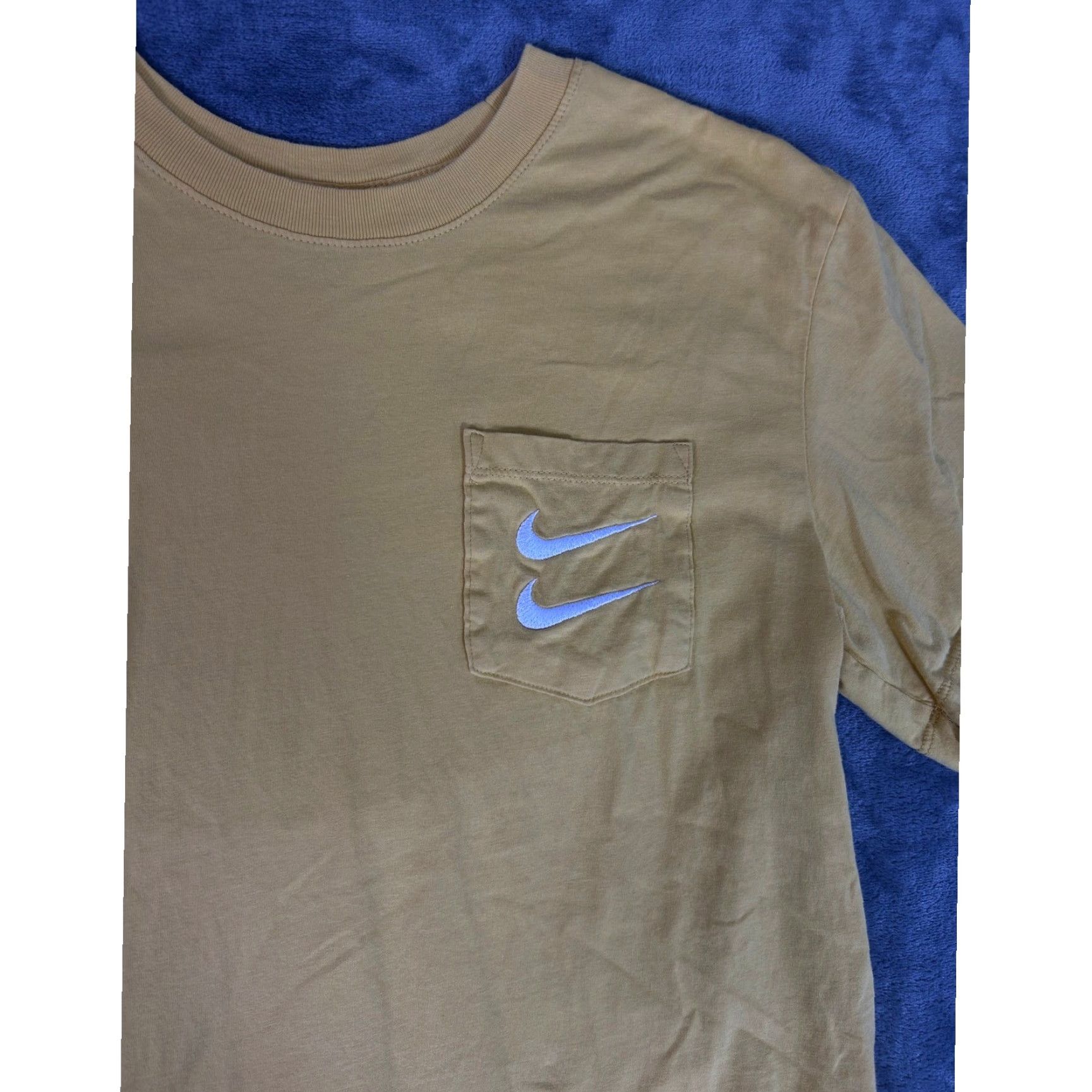 Nike Nike Yellow Pocket T Shirt Men's Size M Crew Neck Short Sleeve Double Swoosh Logo Tee, Dri-FIT Cotton, Vintage No Size US M / EU 48-50 / 2 - 3 Thumbnail