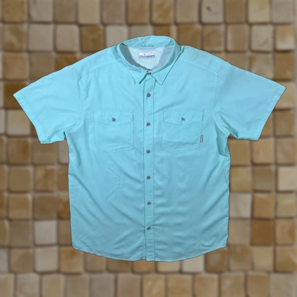 Vintage Columbia Shirt Mens Sz L Omni-Wick Advanced Evaporation Polyester Button-Up Turquoise Blue 100% Polyester Regular Fit Casual Front Pocket Damage Size US L / EU 52-54 / 3 - 1 Thumbnail