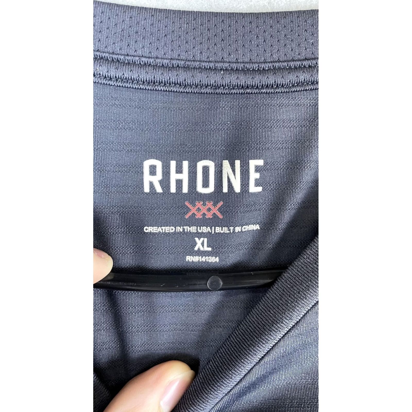 Rhone Rhone Shirt Mens XL Gray V Neck Short Sleeve Athletic Performance Top Workout Size US XL / EU 56 / 4 - 3 Thumbnail