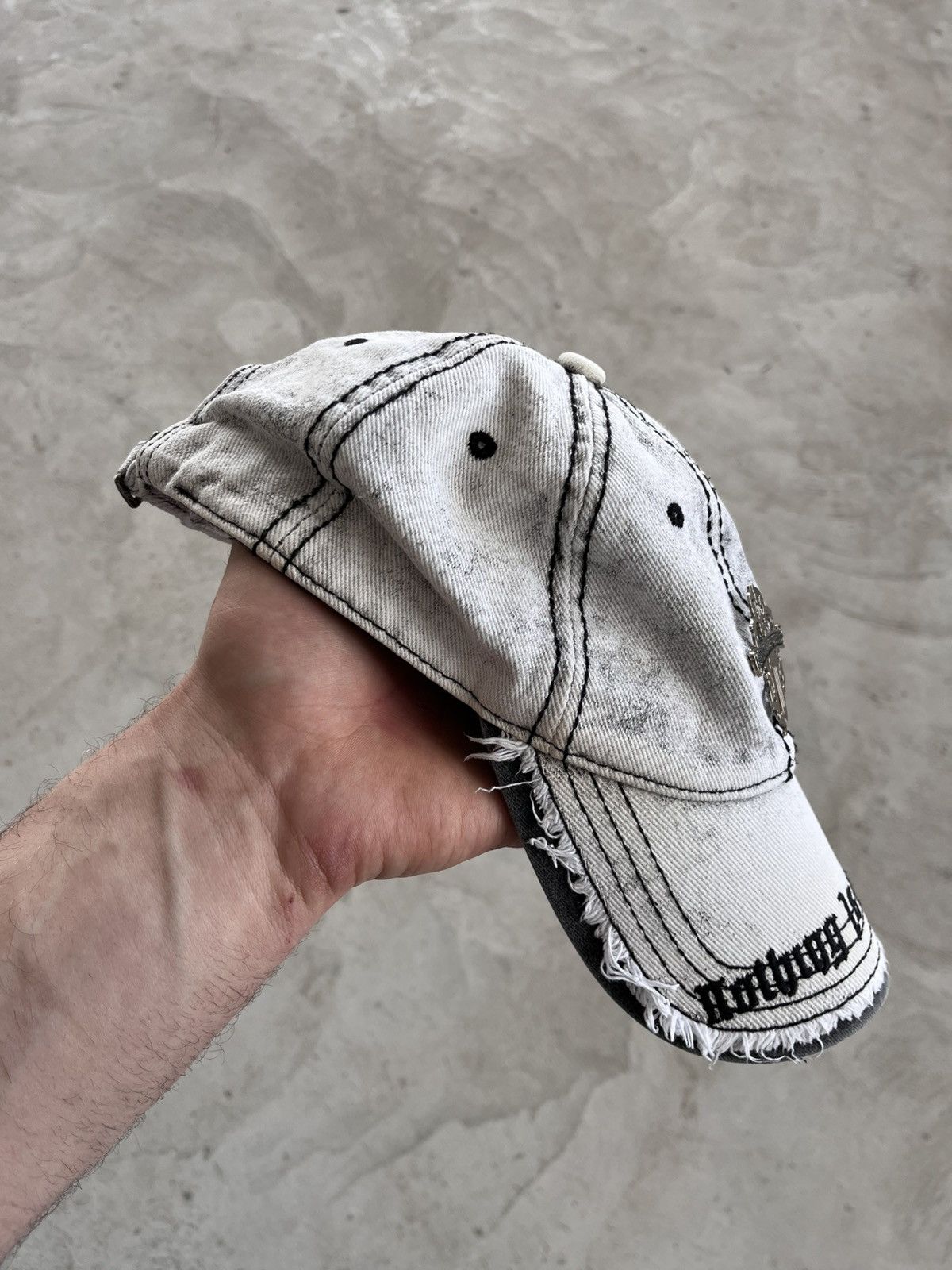 Other Vintage Chrome Hearts Style White Distressed Cap Metal Logo Size ONE SIZE - 5 Thumbnail