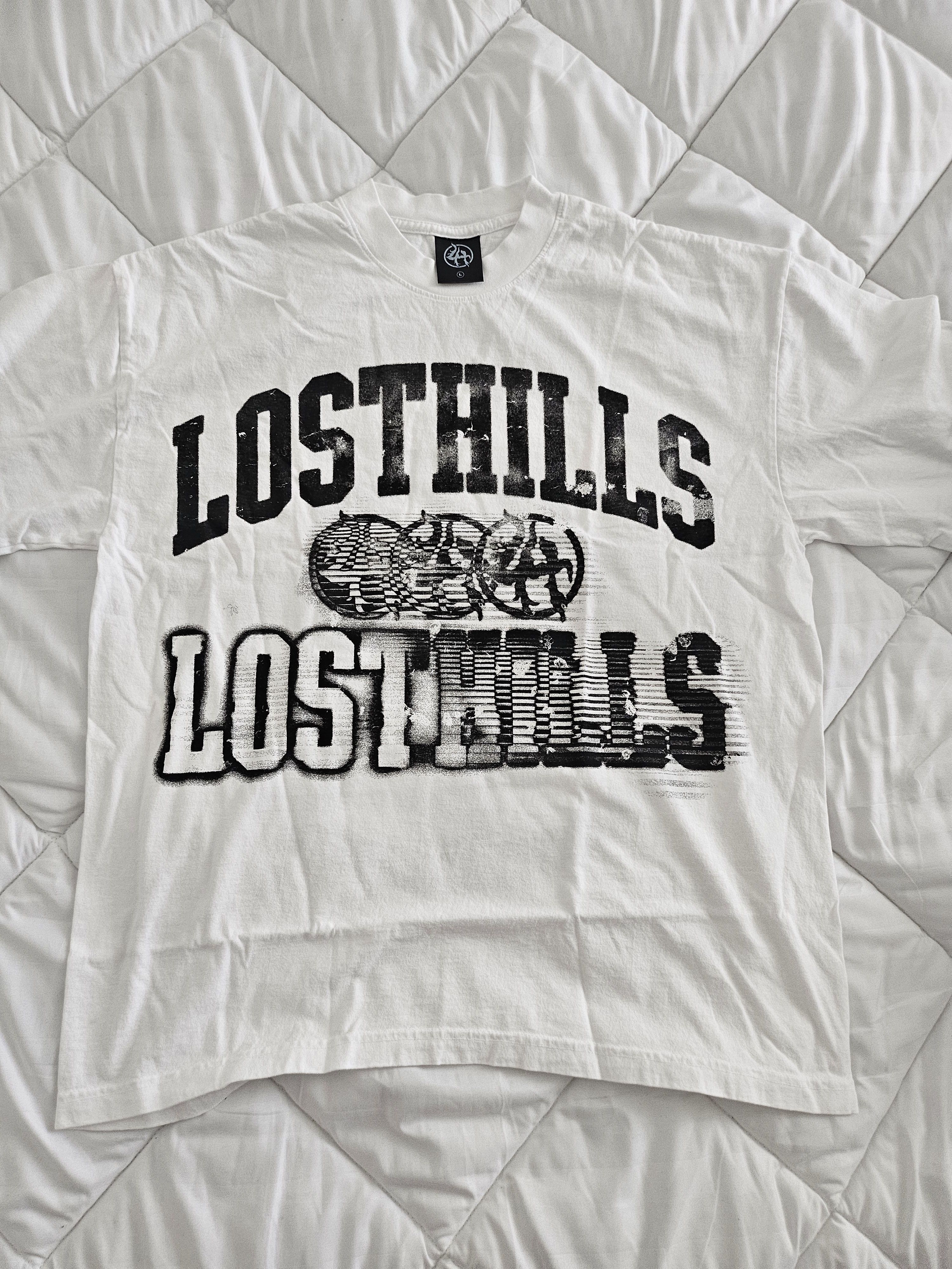 Lost hills Men's large white Lost Hills Sold Out T-Shirt Size US L / EU 52-54 / 3 - 1 Thumbnail