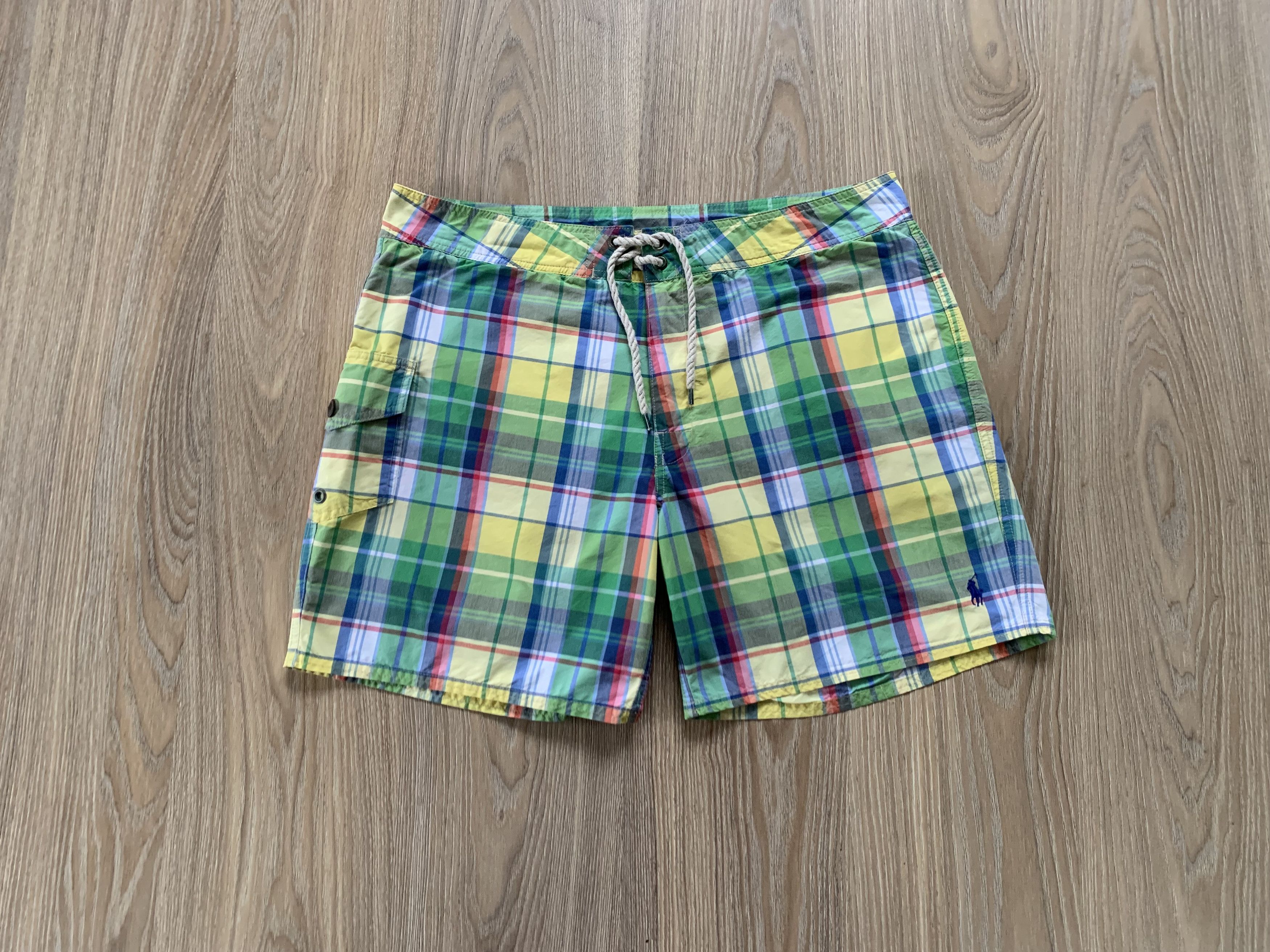 Polo Ralph Lauren Polo Ralph Lauren Multicolor Check Swim Shorts Size US 36 / EU 52 - 1 Thumbnail