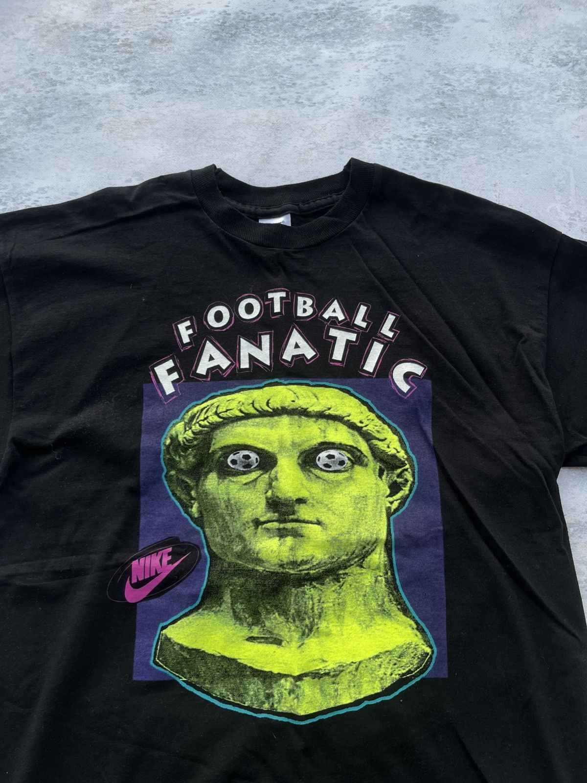 Nike Vintage Retro 90’s Nike Single Stitch “Football Fanatic” Size US XL / EU 56 / 4 - 2 Thumbnail