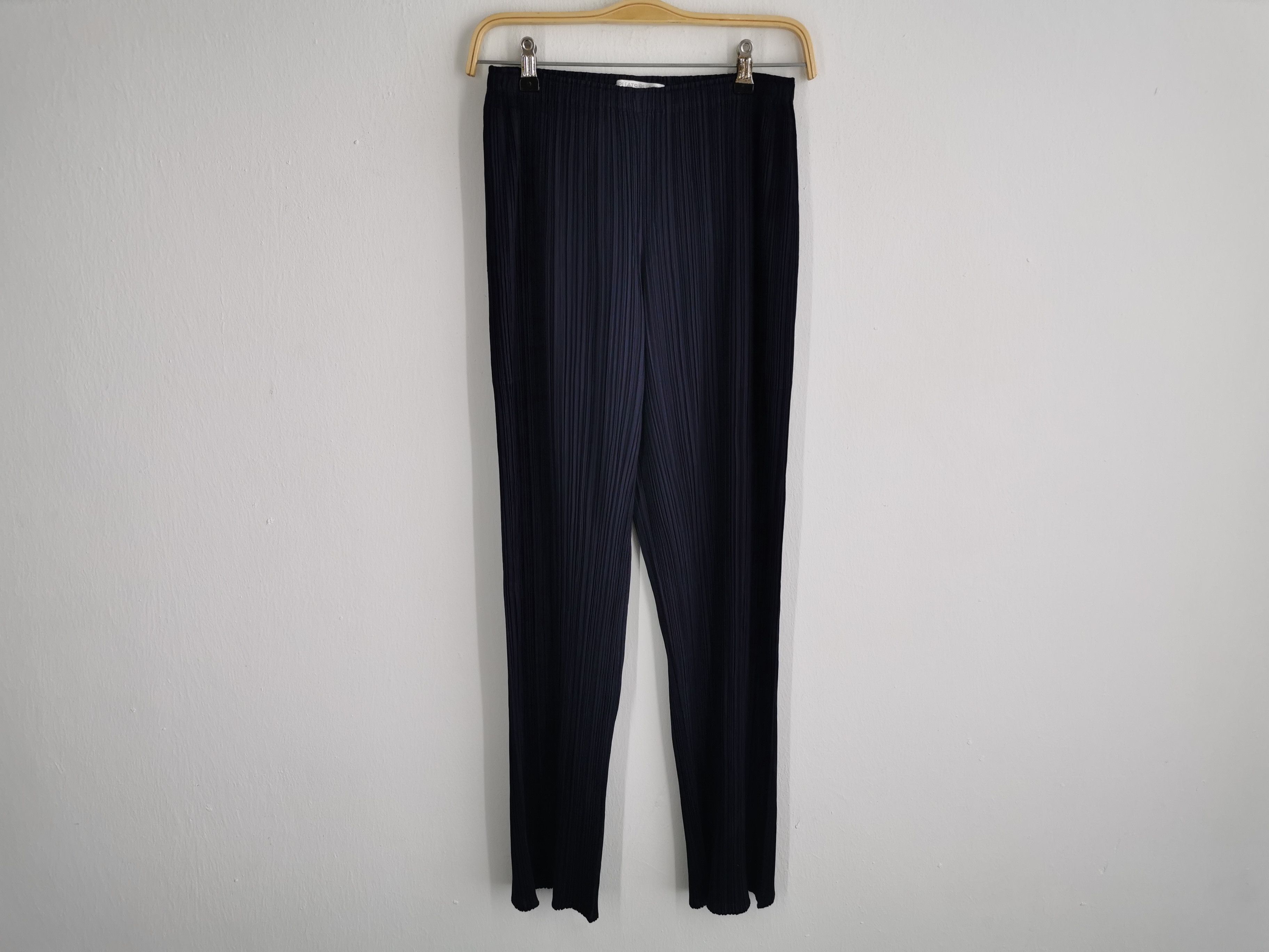 Pleats Please Issey Miyake Vintage 90s Pleats Please Issey Miyake Pants Made In Japan Size 30" / US 8 / IT 44 - 2 Thumbnail