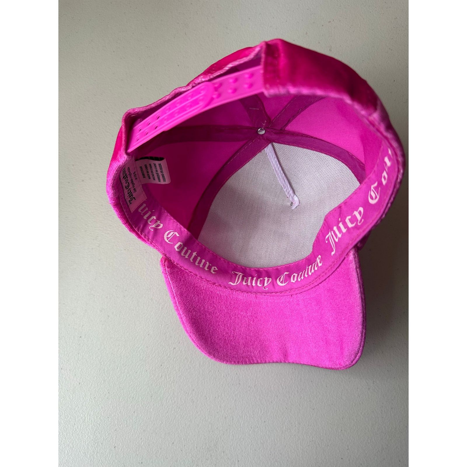 Juicy Couture NWT Juicy Couture Kids Hot Pink Velour Hat Logo Adjustable Size ONE SIZE - 3 Thumbnail