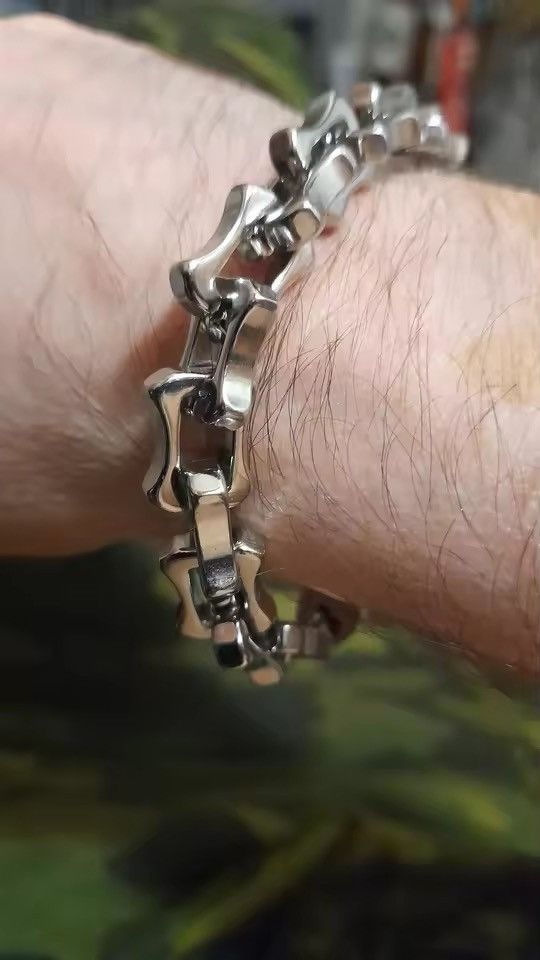 Japanese Brand 19 Cm Industrial Steel "Bones" Chain Bracelet Size ONE SIZE - 2 Thumbnail