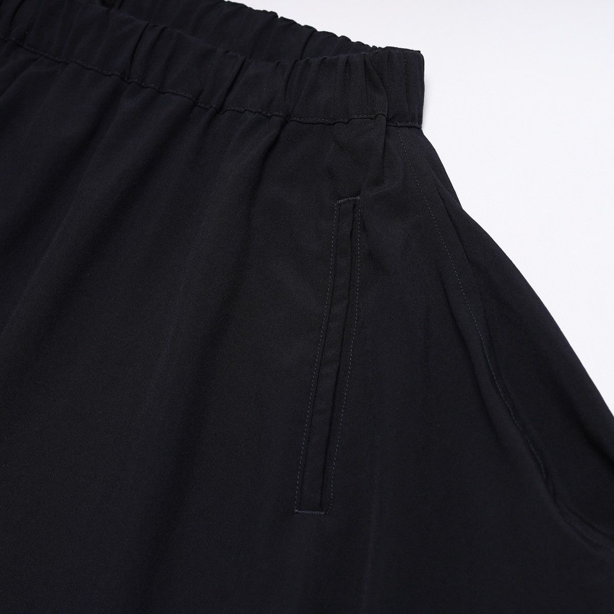 Comme des Garcons Comme Des Garçons Rare Archive Wool Wide Shorts Japan Size US 33 - 15 Thumbnail