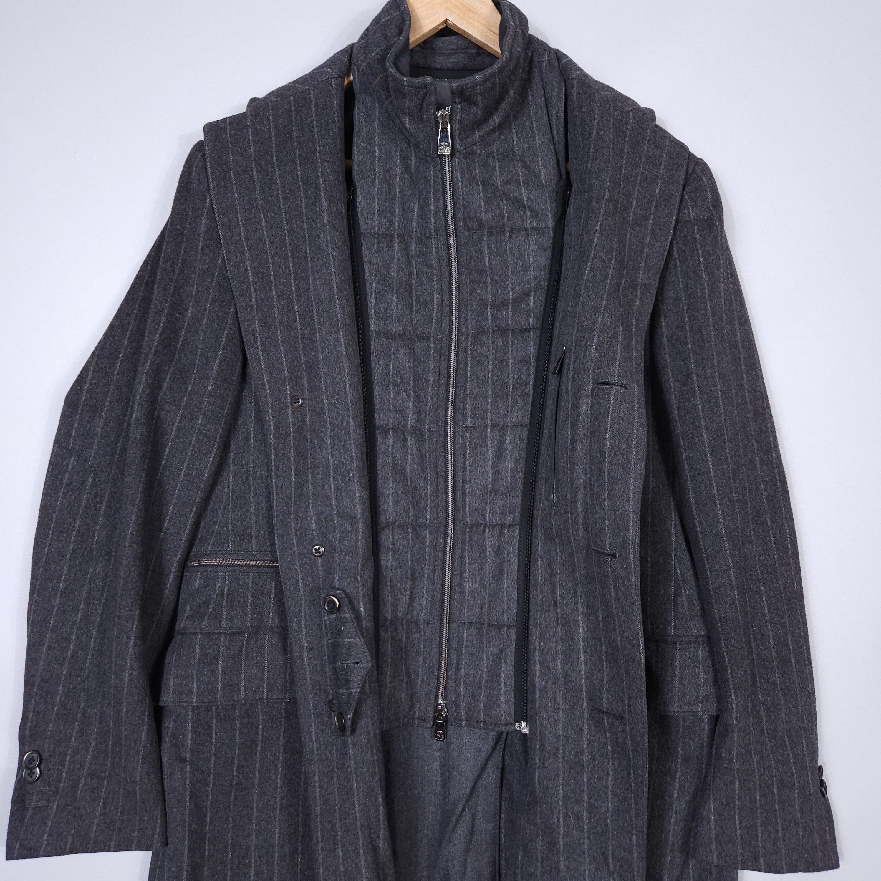Corneliani Corneliani ID Wool Zip Coat Removable Vest Pinstripe Size US M / EU 48-50 / 2 - 4 Thumbnail