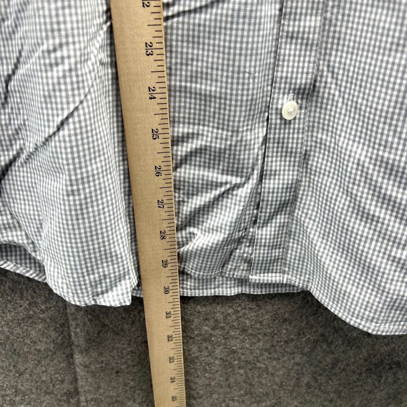 Calvin Klein Calvin Klein Shirt Mens XL Gray Button-Down Gingham Slim Fit Stretch Oxford Button-Up Casual/Workwear Mens XL Gray Calvin Klein Shirt Size US XL / EU 56 / 4 - 5 Thumbnail