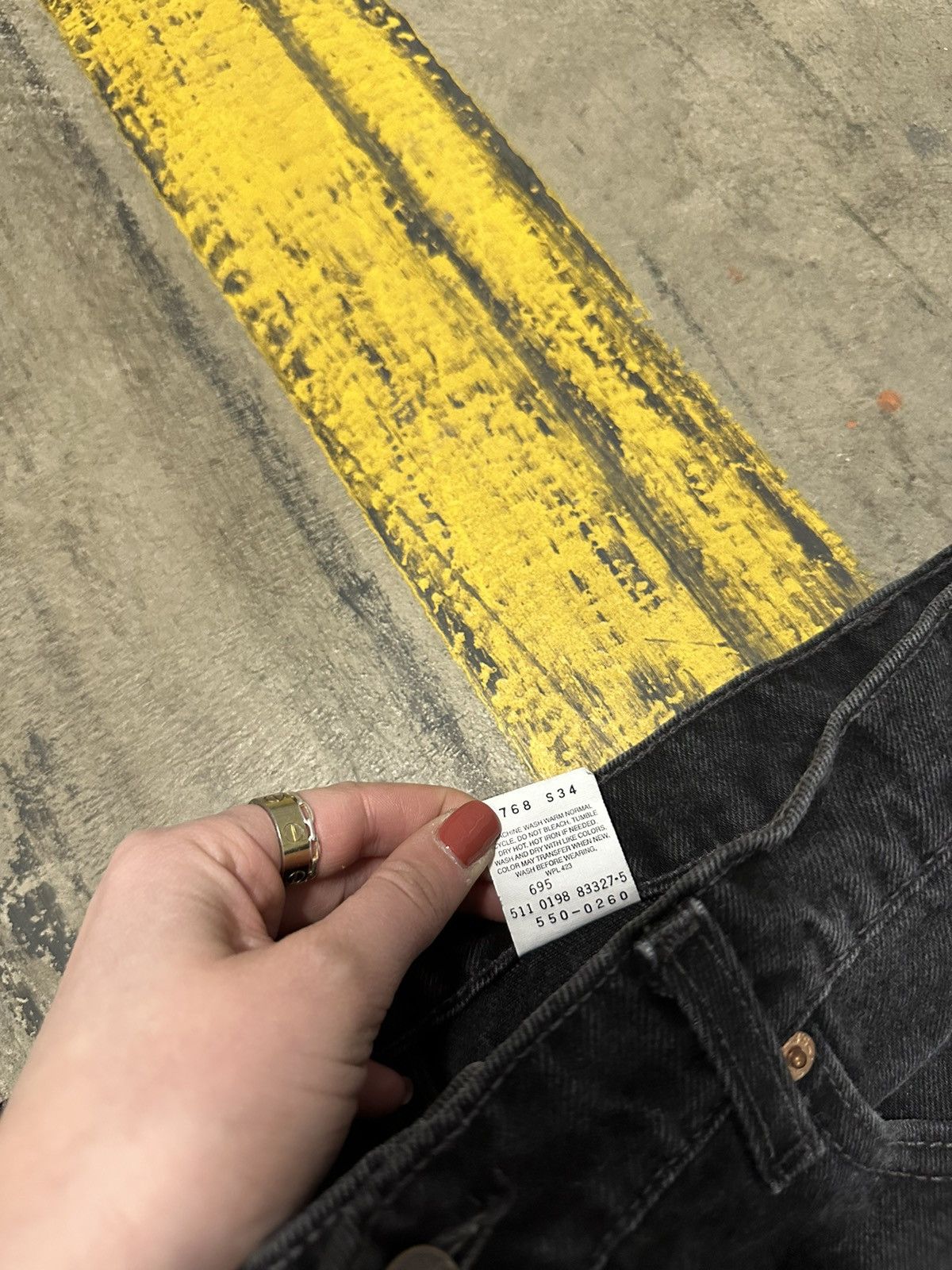 Levi's × Vintage Vintage Levi’s 550 jeans Size US 34 / EU 50 - 5 Thumbnail