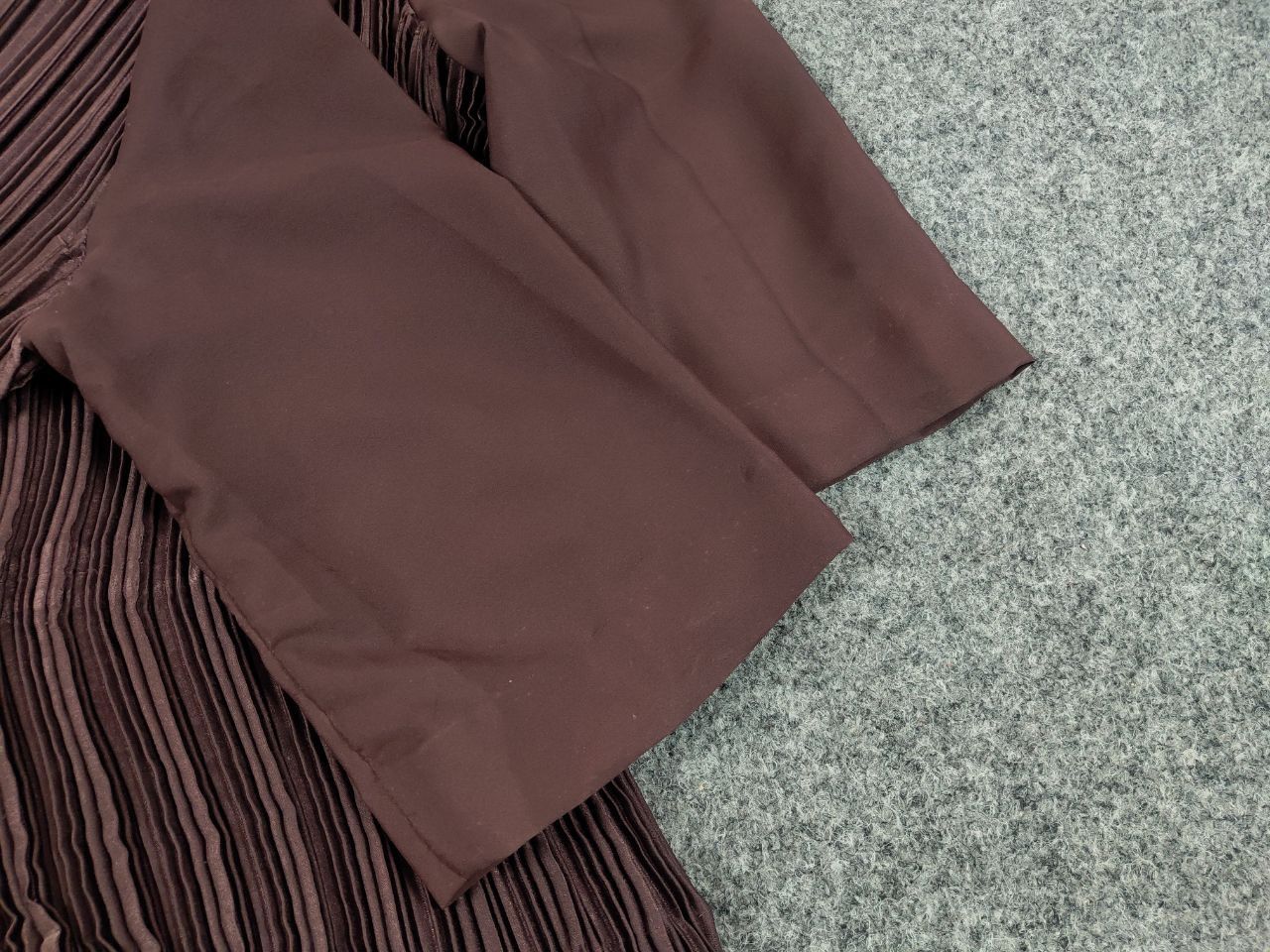 Designer Vintage Lesley George London pleated long asymmetric Dress Size M / US 6-8 / IT 42-44 - 9 Thumbnail