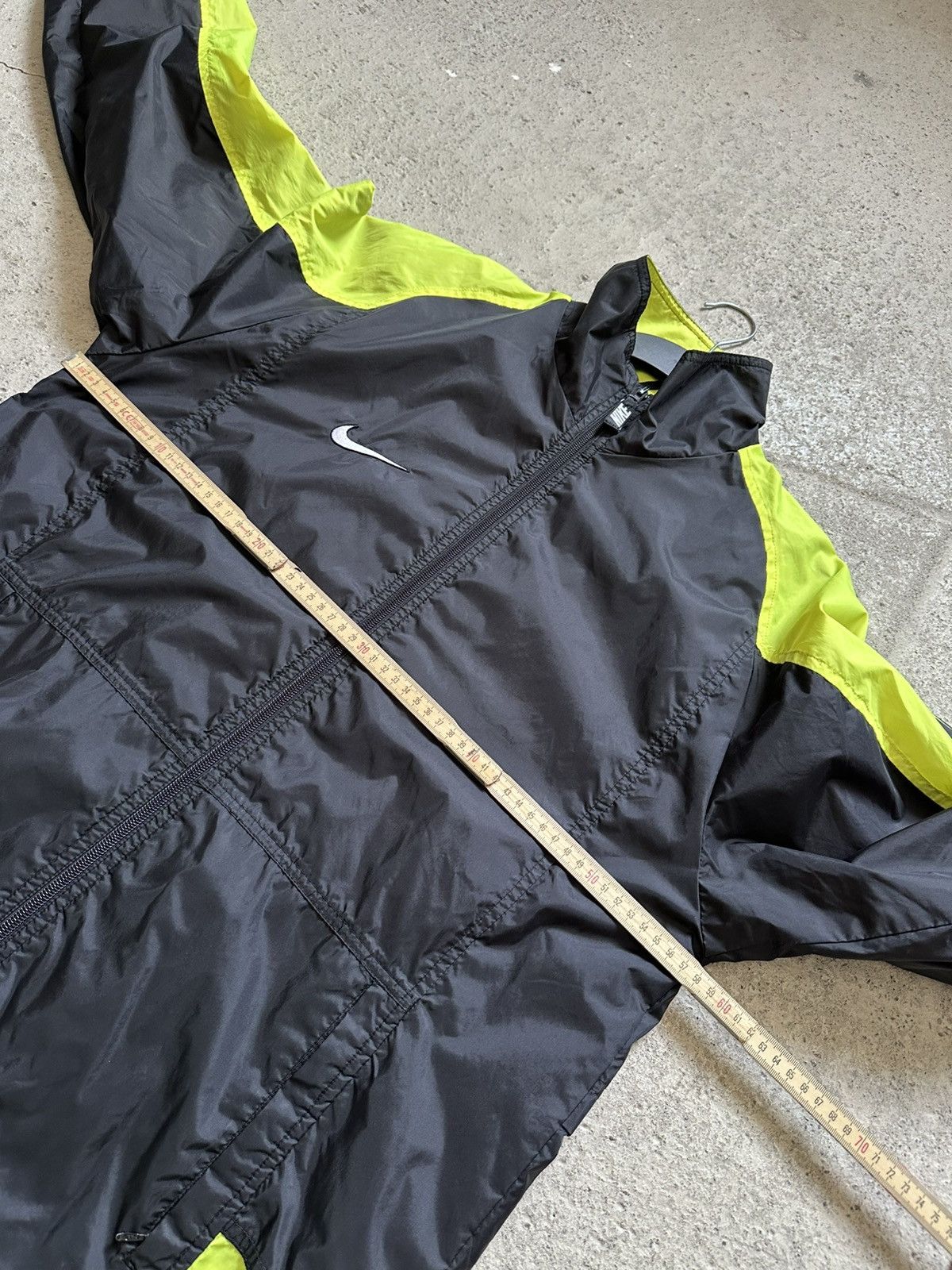 Nike 1997 1998 Nike Training Football Soccer Jacket Nike sz M Men Size US M / EU 48-50 / 2 - 21 Thumbnail