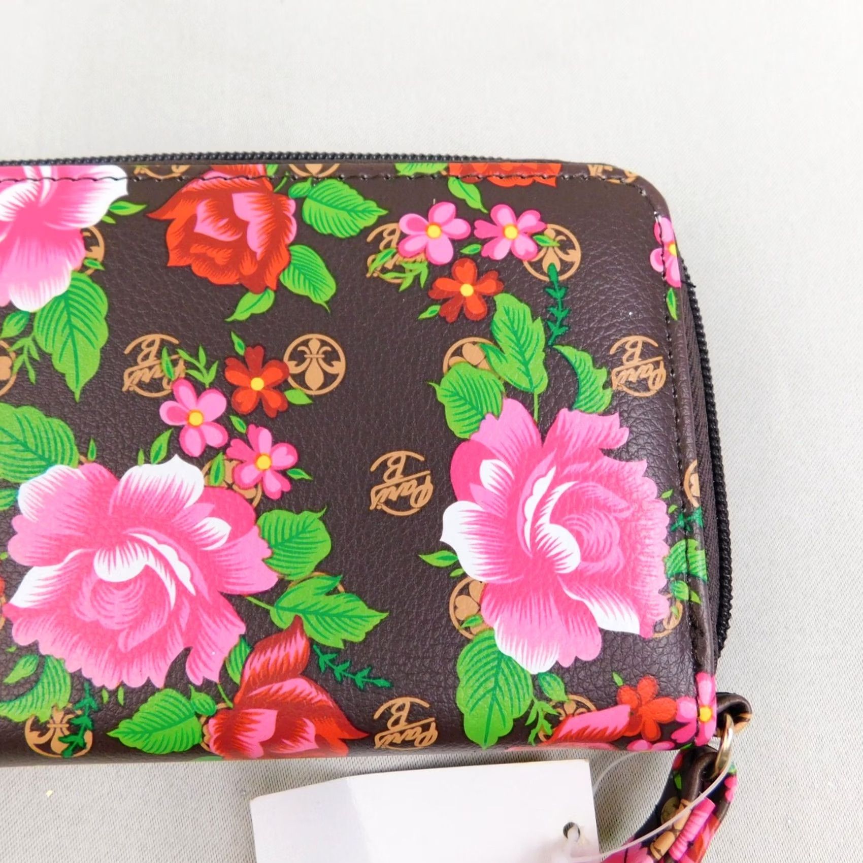 Vintage Paris B Floral Print Logo Zip-Around Wristlet Clutch Wallet - Brown Women's Wallet Zip-Around 7.5" x 4" with Strap and Card Slots Size ONE SIZE - 2 Thumbnail