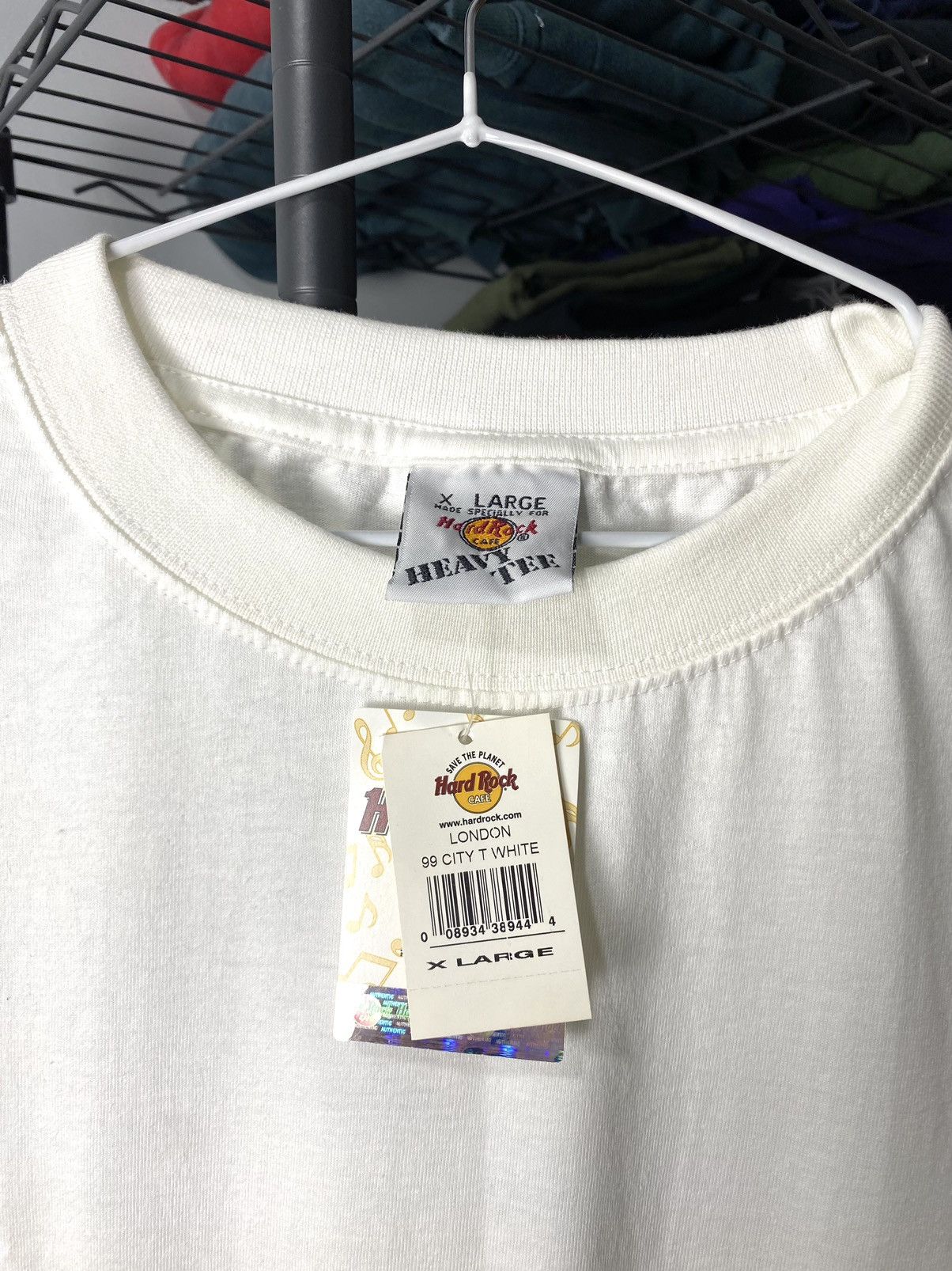 Band Tees Y2K Vintage Hard Rock Cafe London T Shirt Hawaiian Shirt Size US XL / EU 56 / 4 - 4 Thumbnail