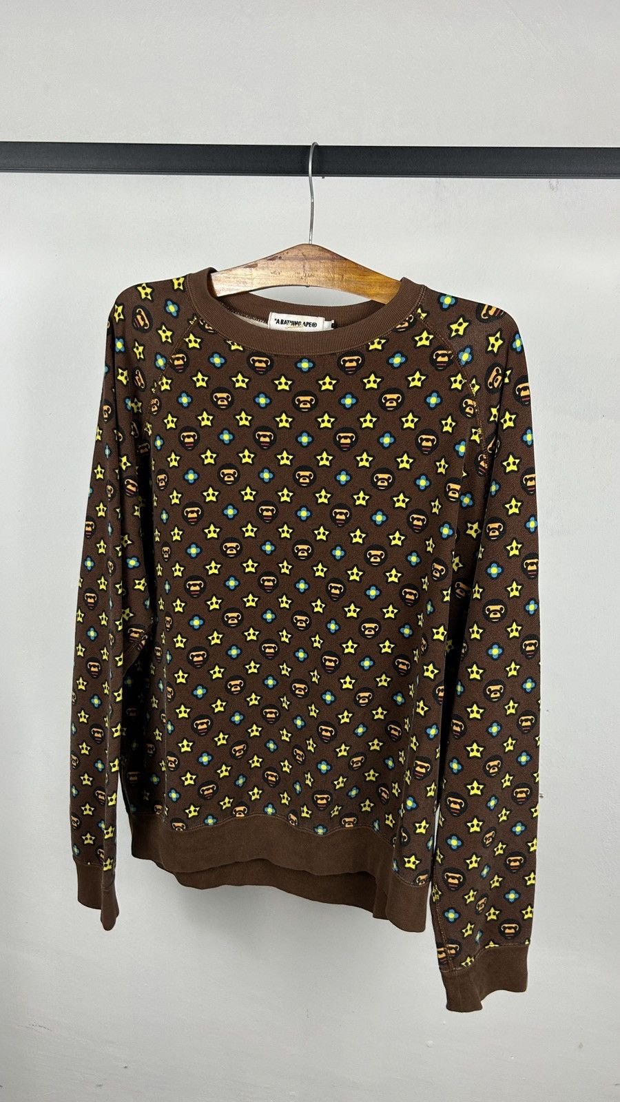 Bape × Vintage 2000s BAPE Monogram Sweatshirt Size US L / EU 52-54 / 3 - 2 Thumbnail