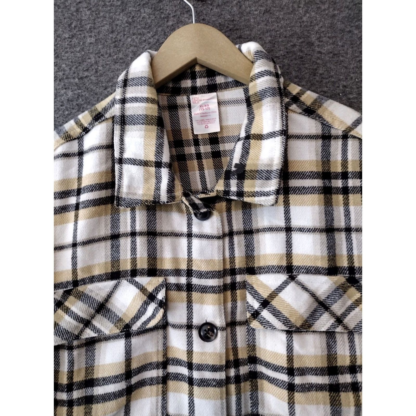 Vintage No Boundaries Shacket Plaid Brown XL Juniors womens Shacket Casual Plaid 15-17 Button Pocket Collared Flannel Polyester" Size XL / US 12-14 / IT 48-50 - 2 Thumbnail