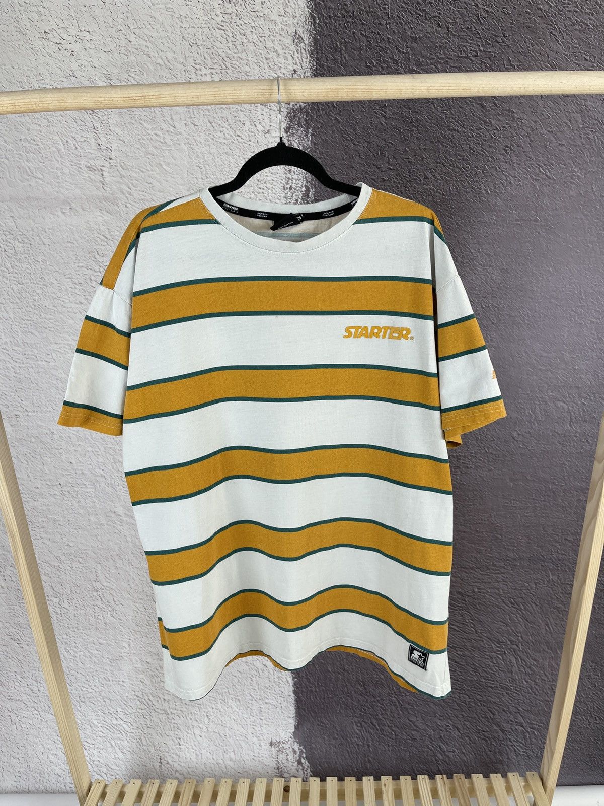 Black Label Starter Black label white orange striped tee shirt Size US XL / EU 56 / 4 - 1 Thumbnail