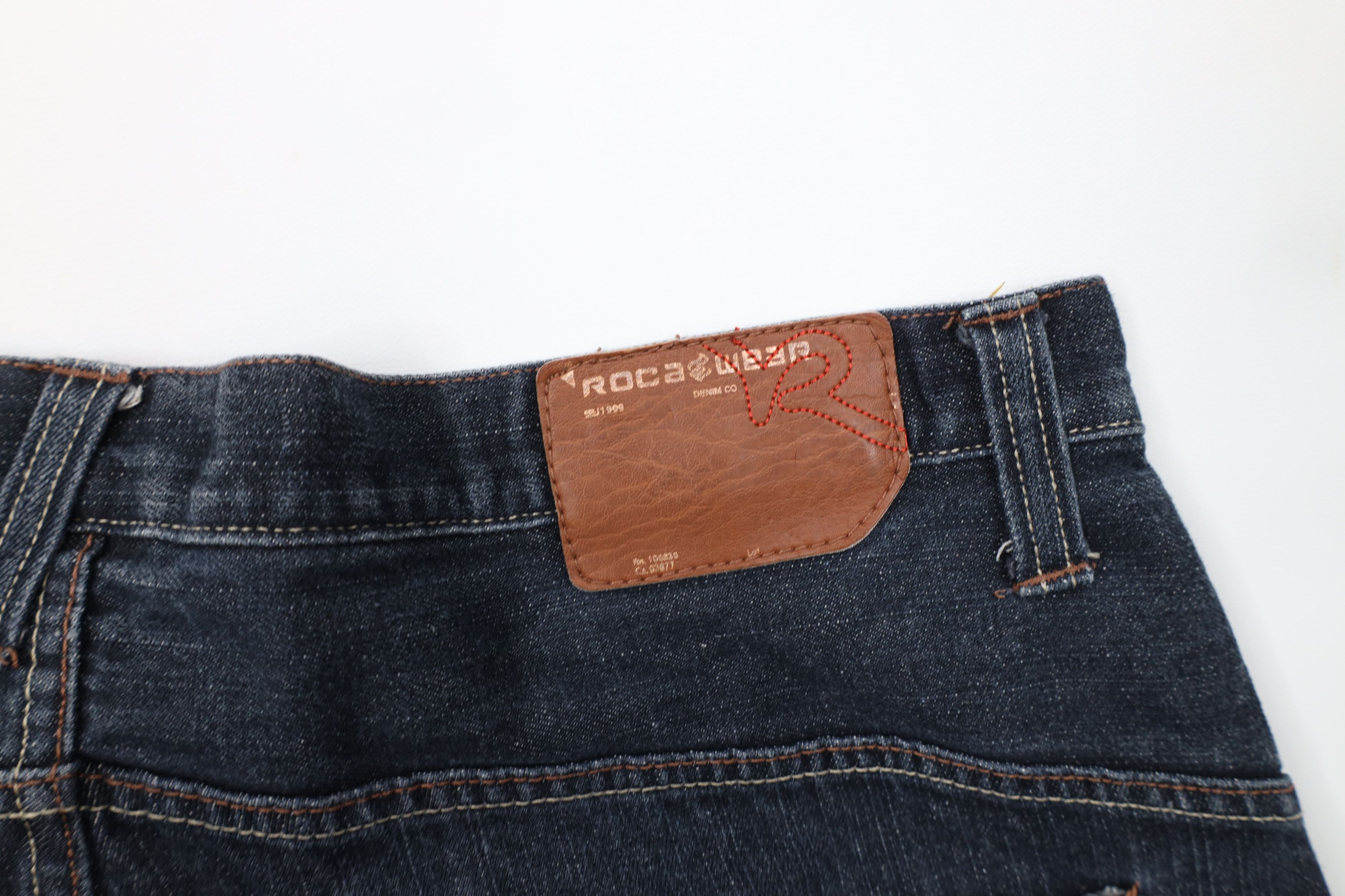 Rocawear Vintage 90s Y2K Rocawear Loose Fit Denim Jean Shorts Blue Size US 38 / EU 54 - 14 Thumbnail