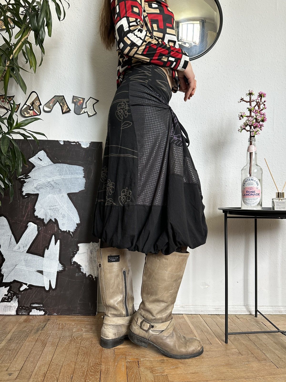 Designer × Other Asymmetrical Deconstructed Draped Scrunchy Graphic Skirt Size 30" / US 8 / IT 44 - 9 Thumbnail