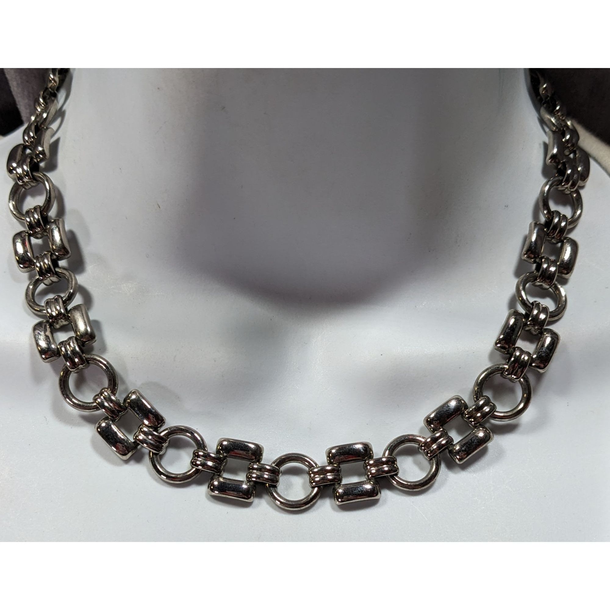 Other Vintage Trifari Geometric Link Silver Tone Necklace Size ONE SIZE - 2 Thumbnail