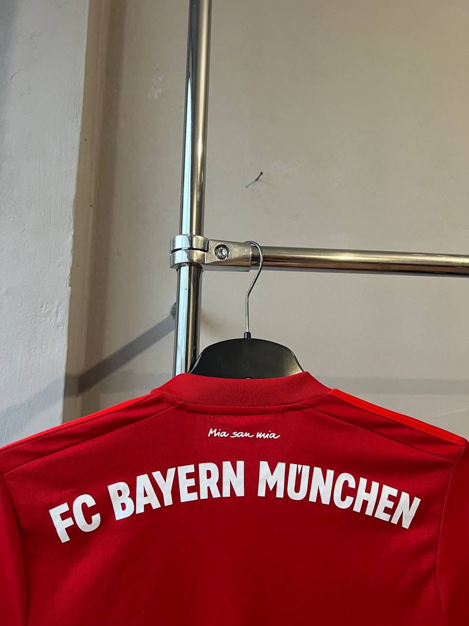 Adidas 2019/20 BAYERN MUNICH HOME SOCCER JERSEY FOOTBALL SHIRT XS Size US XS / EU 42 / 0 - 17 Thumbnail