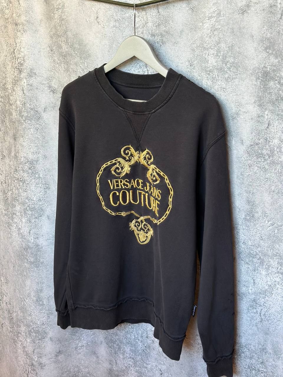 Versace Jeans Couture Versace Jeans Couture Felpa Distressed Sweatshirt Embossed Size US M / EU 48-50 / 2 - 2 Thumbnail