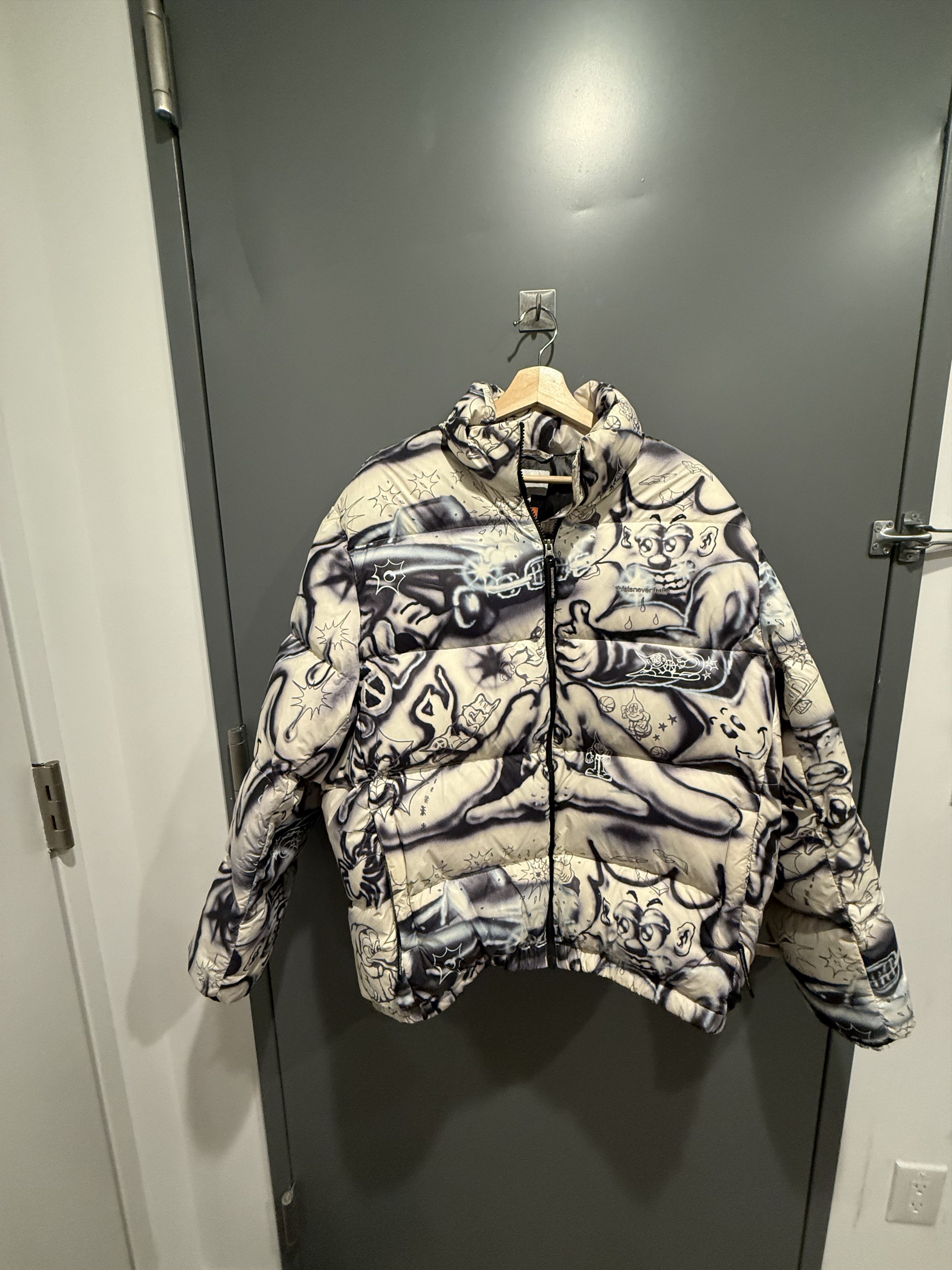 thisisneverthat This is never that PERTEX T Down Jacket Graffiti Size US L / EU 52-54 / 3 - 1 Thumbnail