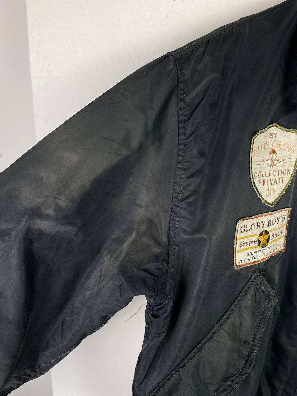 Japanese Brand glory boys bomber jacket sunfaded nice design Size US L / EU 52-54 / 3 - 8 Thumbnail