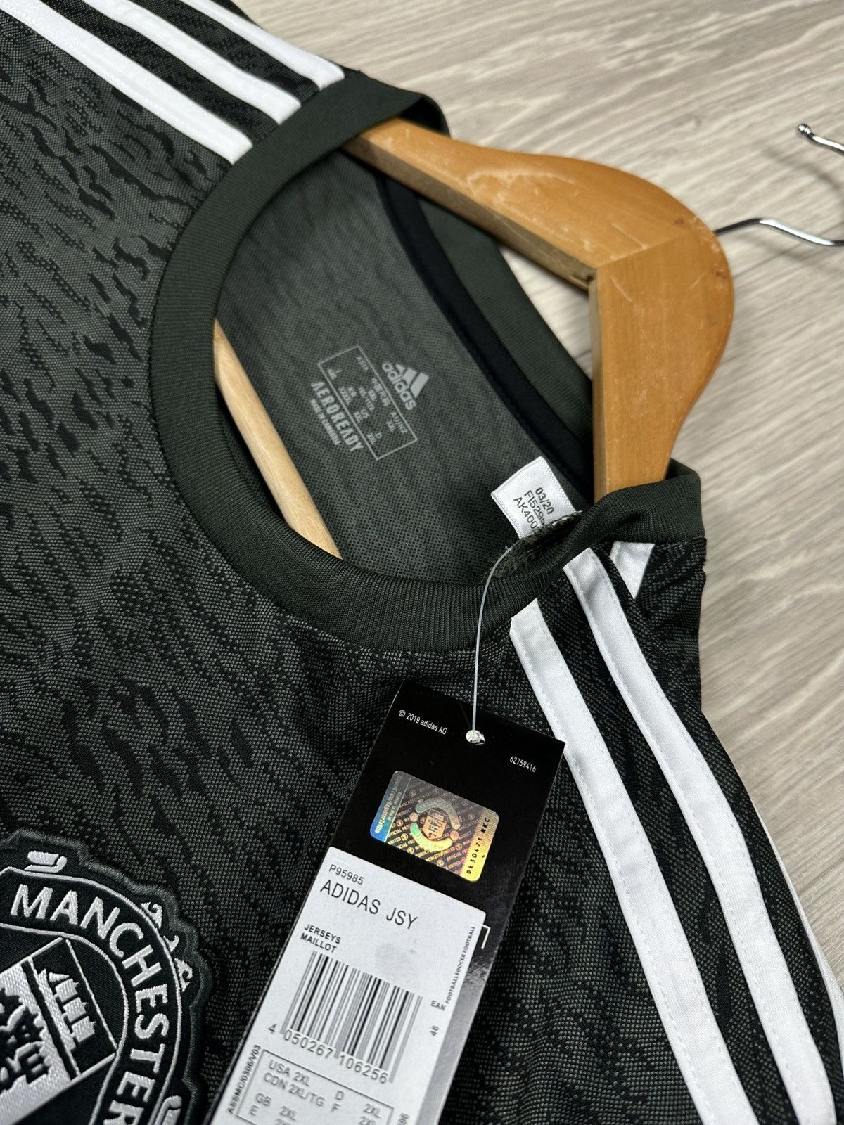 Adidas Adidas 2020/21 Manchester United Jersey #18 B. Fernandes Size US XXL / EU 58 / 5 - 11 Thumbnail